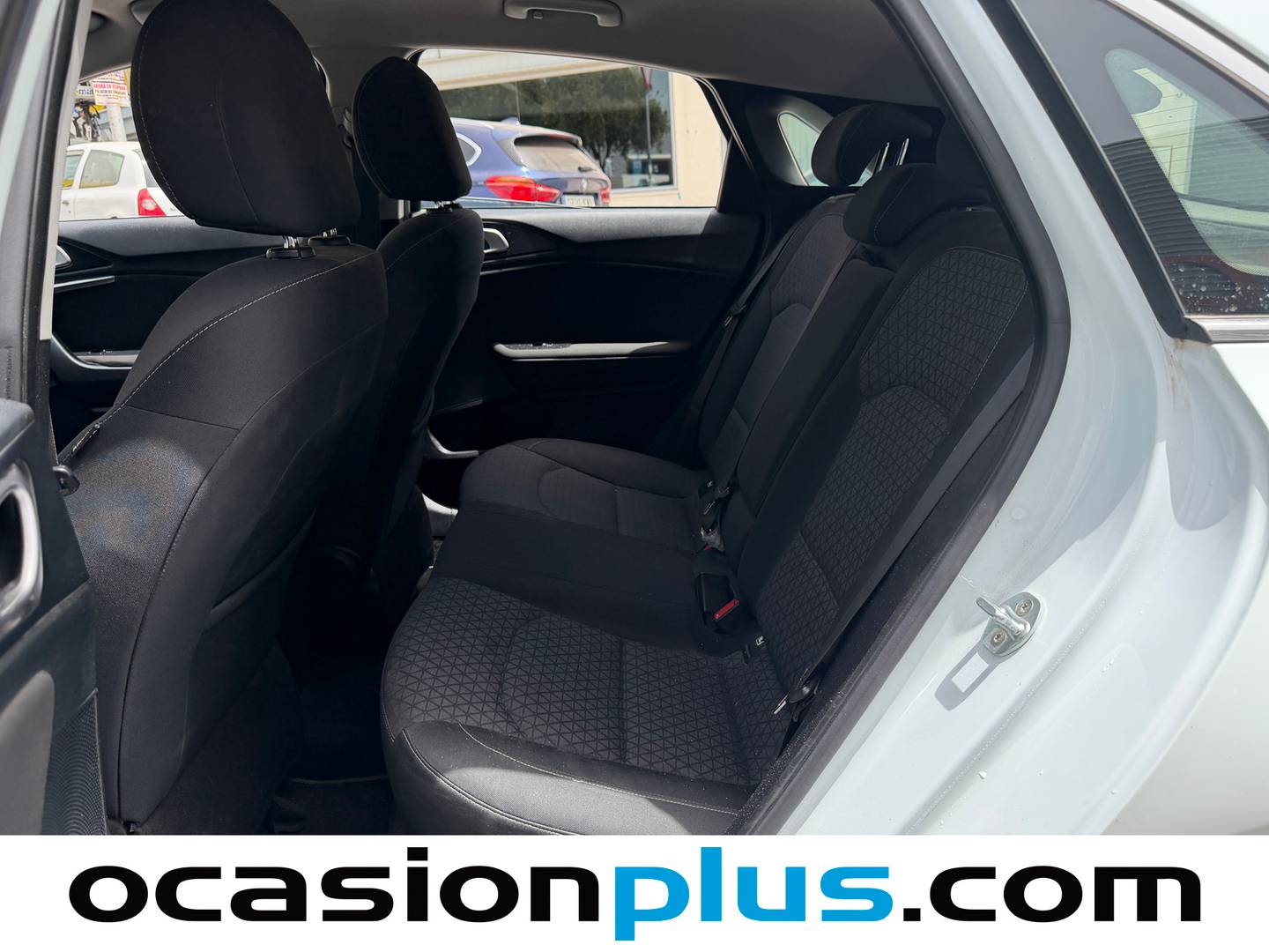 Foto asientos traseros KIA Ceed KIA Ceed 1.4 CVVT Drive (100 CV)