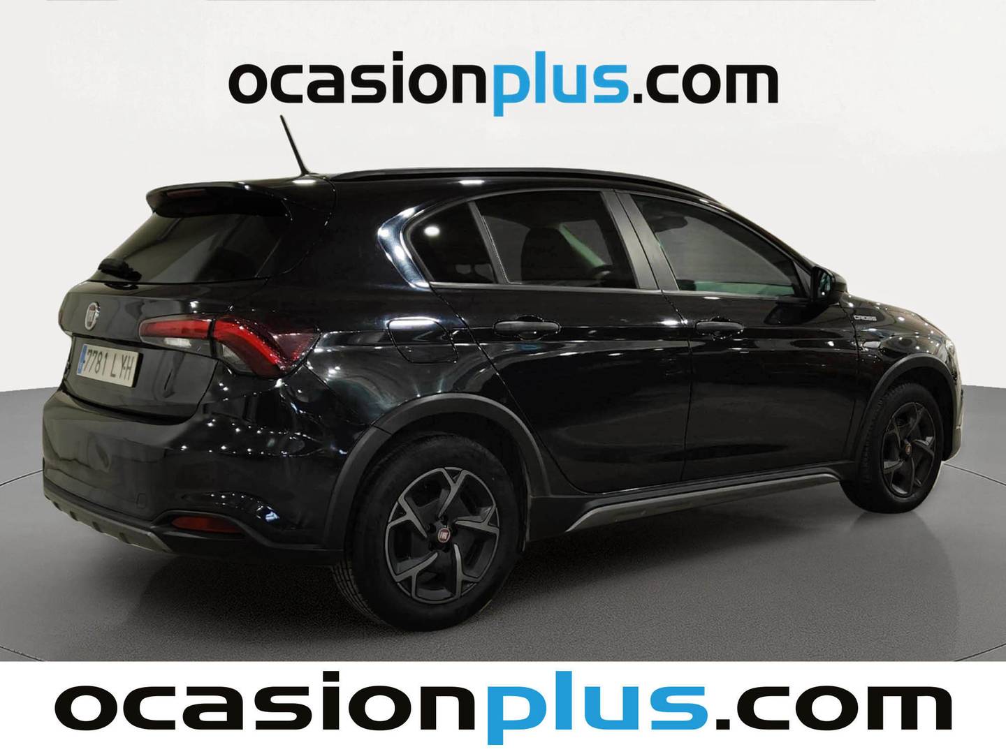 Foto trasera Fiat Tipo Fiat Tipo 1.3 Multijet City Cross (95 CV) derecha