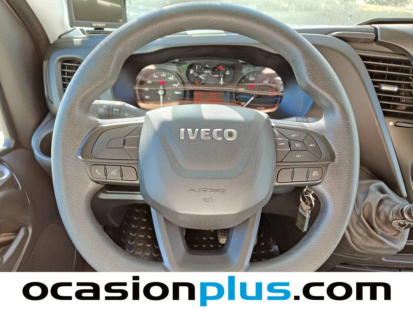 Foto Iveco Daily Iveco Daily Chasis Cabina 35C 16 H HD 3450 (160 CV)