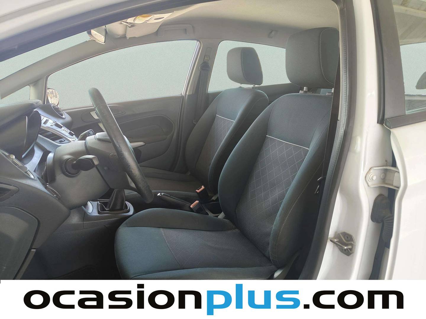Foto asientos delanteros Ford Fiesta Ford Fiesta 1.4 TDCI Trend (70 CV)