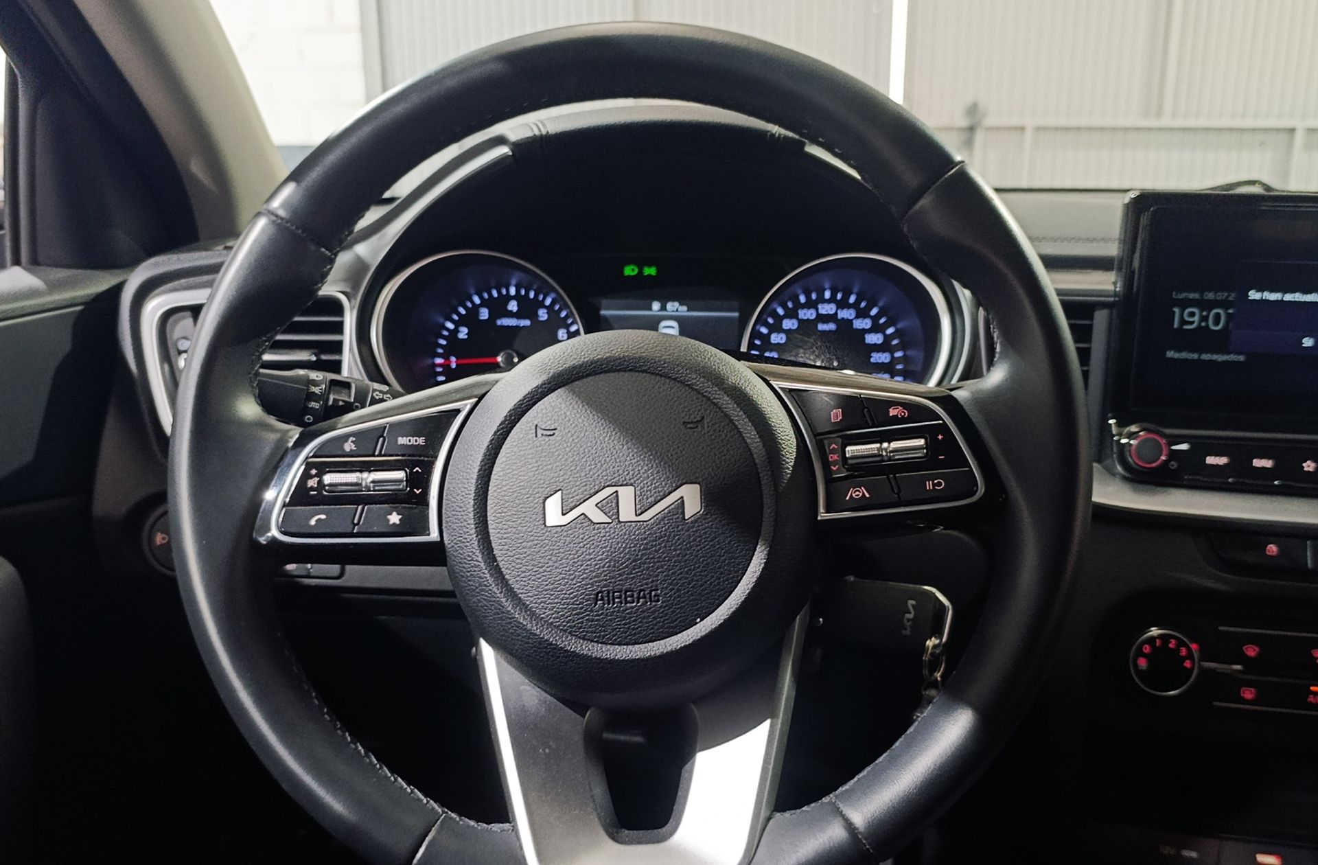 Kia Ceed 1.0 T-GDi Concept - foto 23