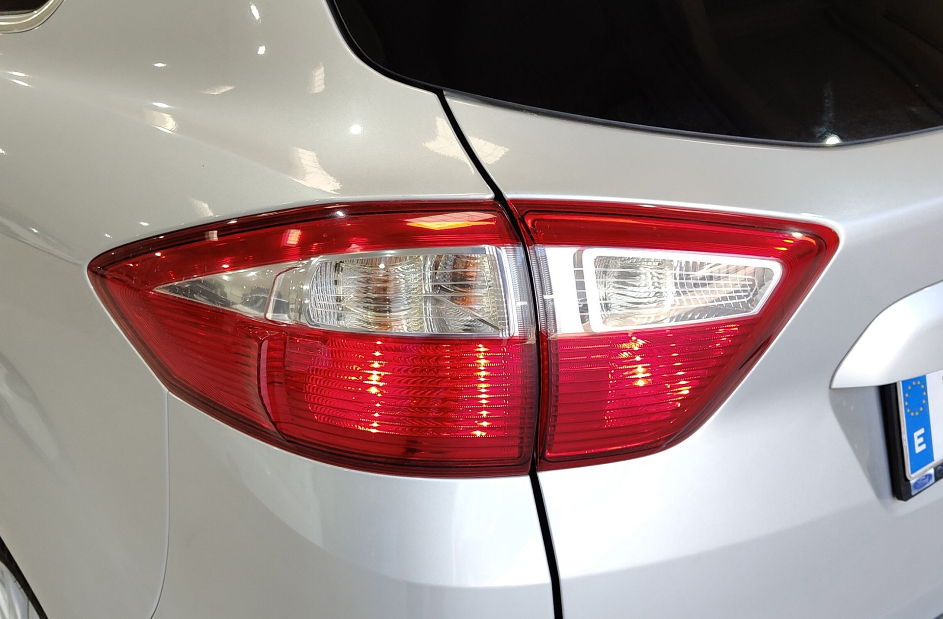 Ford C-Max 2.0 TDCi Titanium Powershift - foto 17