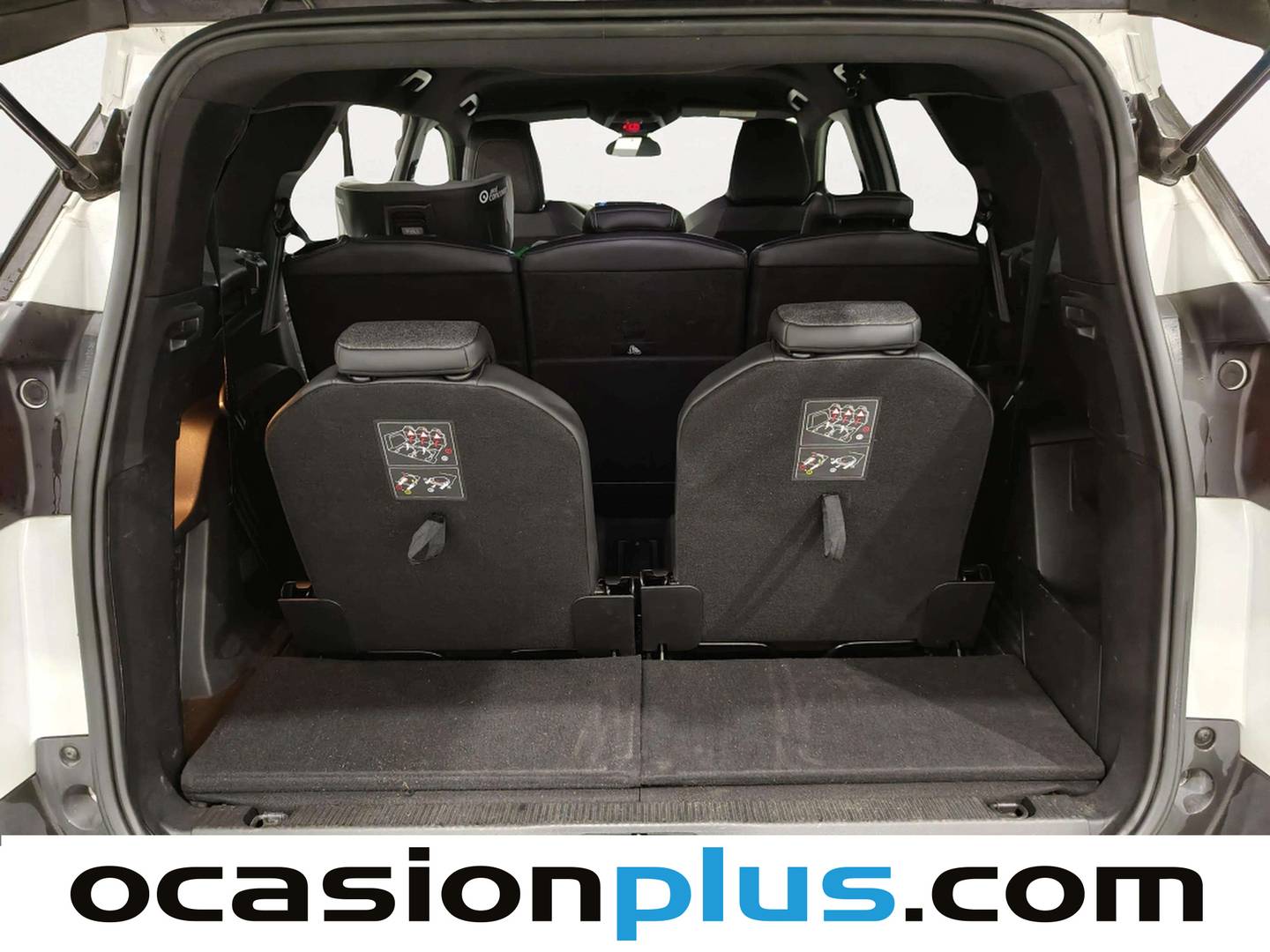 Peugeot 5008 Hybrid Peugeot 5008 Hybrid 1.2 Allure Pack eDCS6 (136 CV) 7 plazas automático