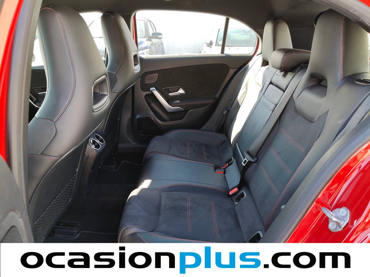 Foto asientos traseros Mercedes Clase A Mercedes Clase A 180 d (116 CV) Pack AMG