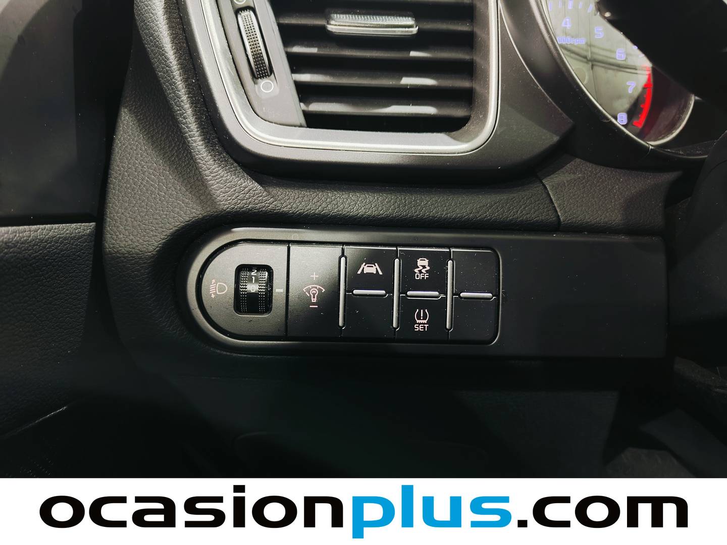 Foto KIA Ceed Kia Ceed 1.0 T-GDi Concept (100 CV)