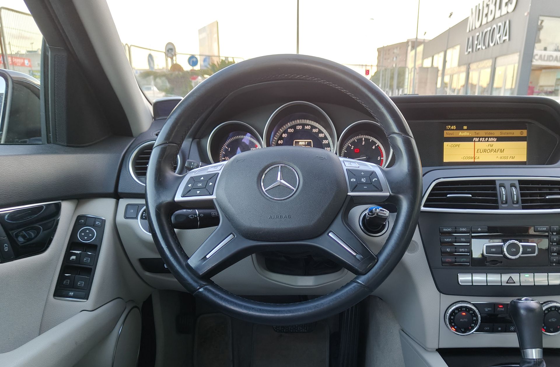 Mercedes-Benz Clase C 200 CDI Blue Efficiency Edition - foto 22