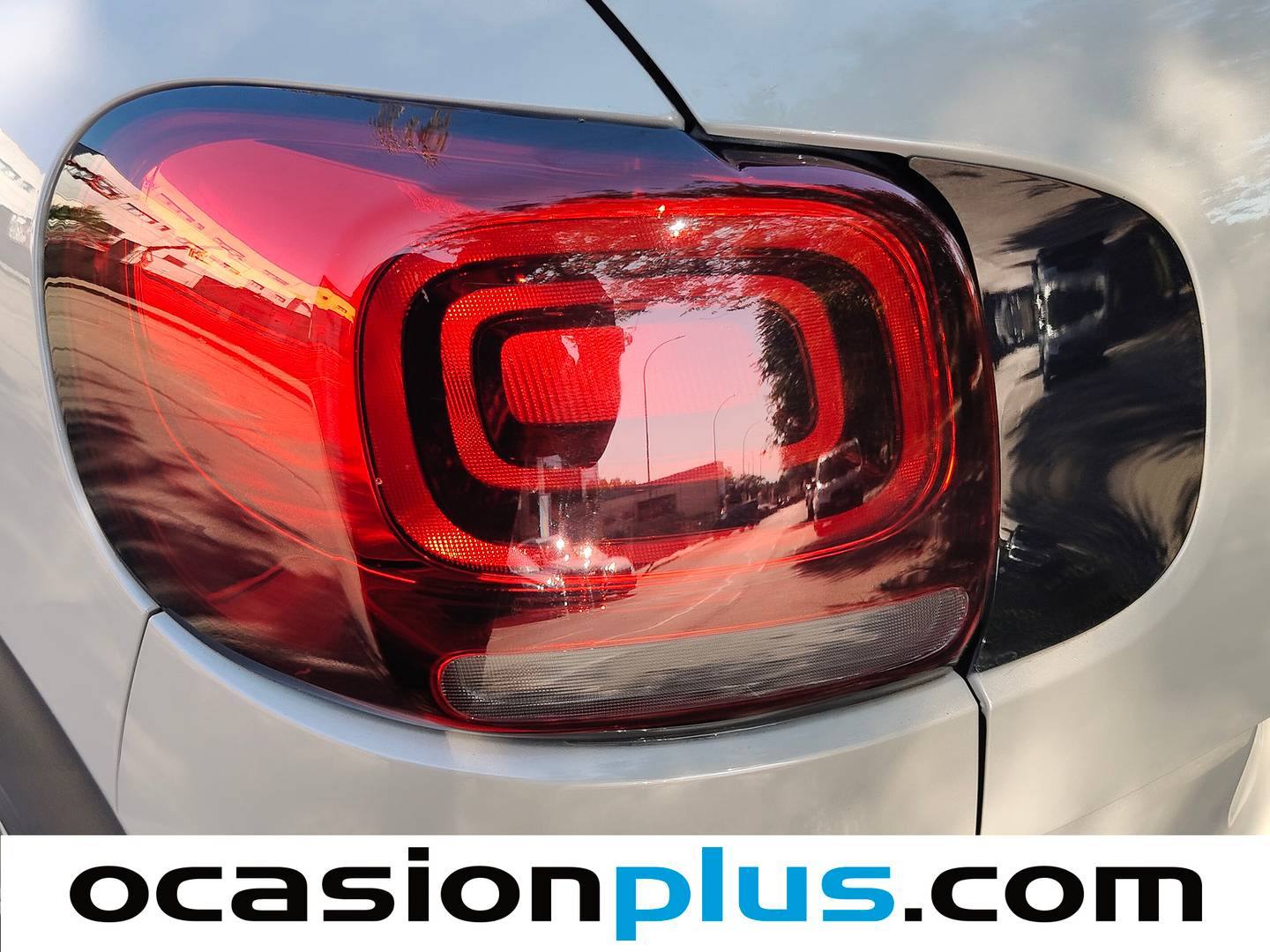 Citroën C3 Aircross Citroën C3 Aircross PureTech (130CV) S&S SHINE manual