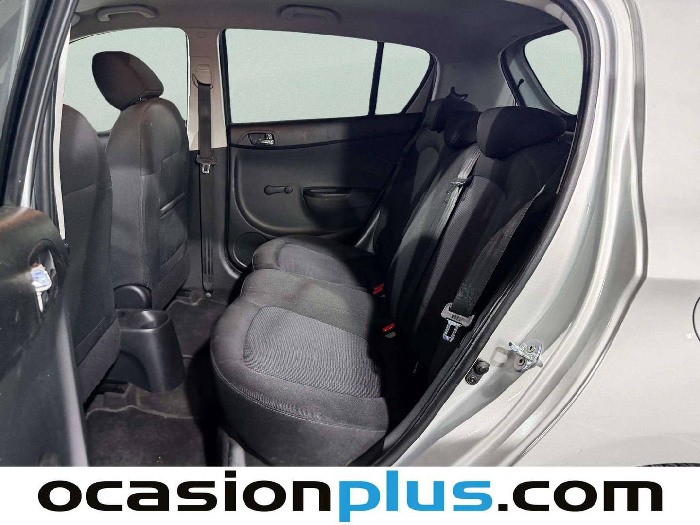 Foto asientos traseros Hyundai i20 Hyundai i20 1.2 MPI Go! (85 CV)
