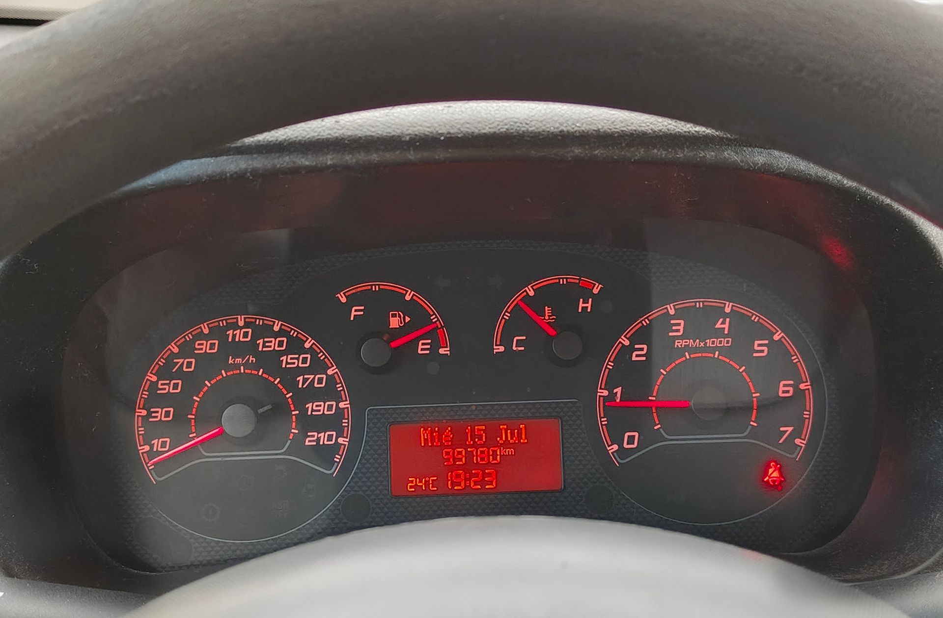 Fiat Qubo 1.3 MultiJet Lounge - foto 21