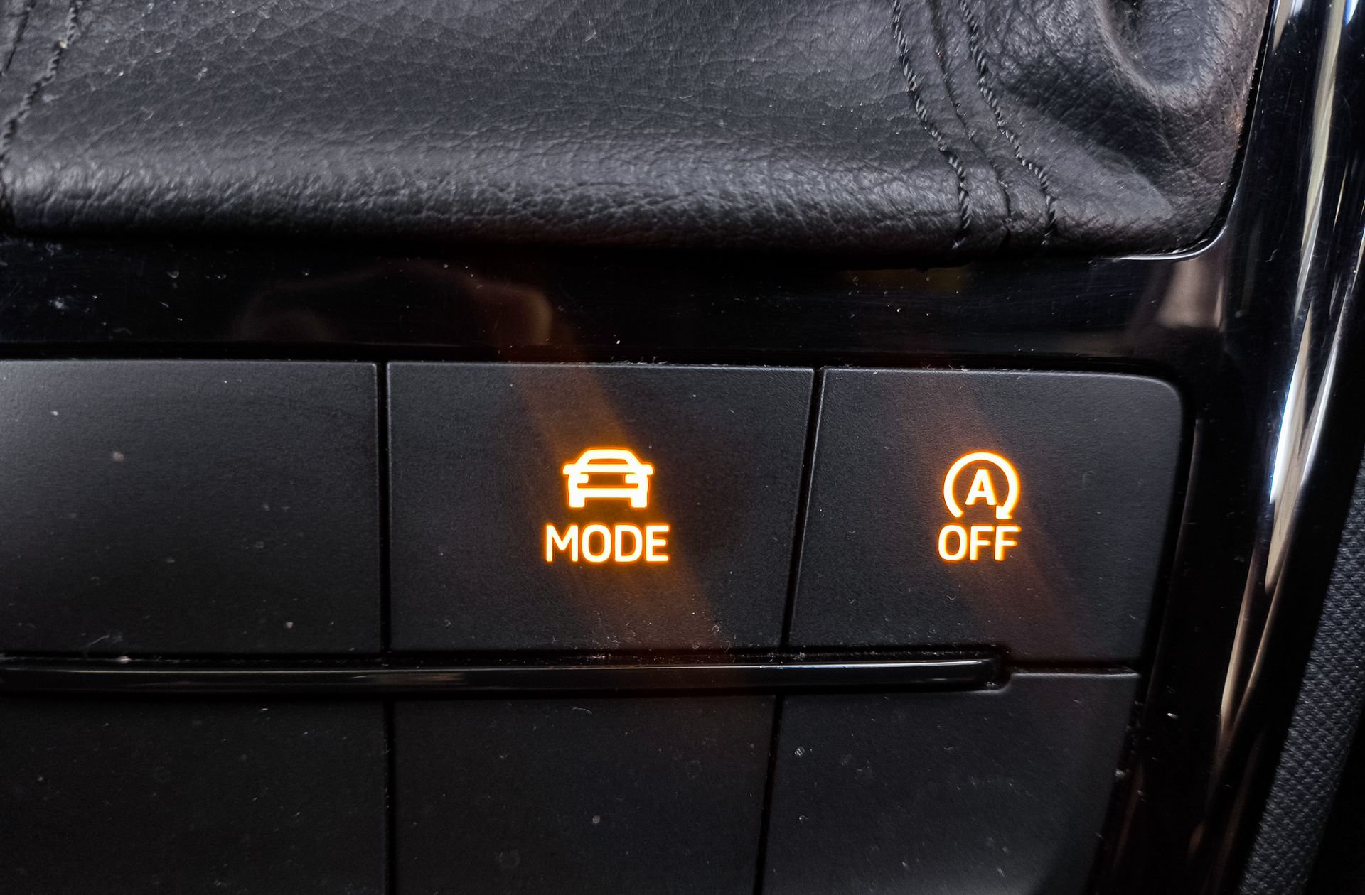 Škoda Kamiq 1.5 TSI Sport DSG - foto 30
