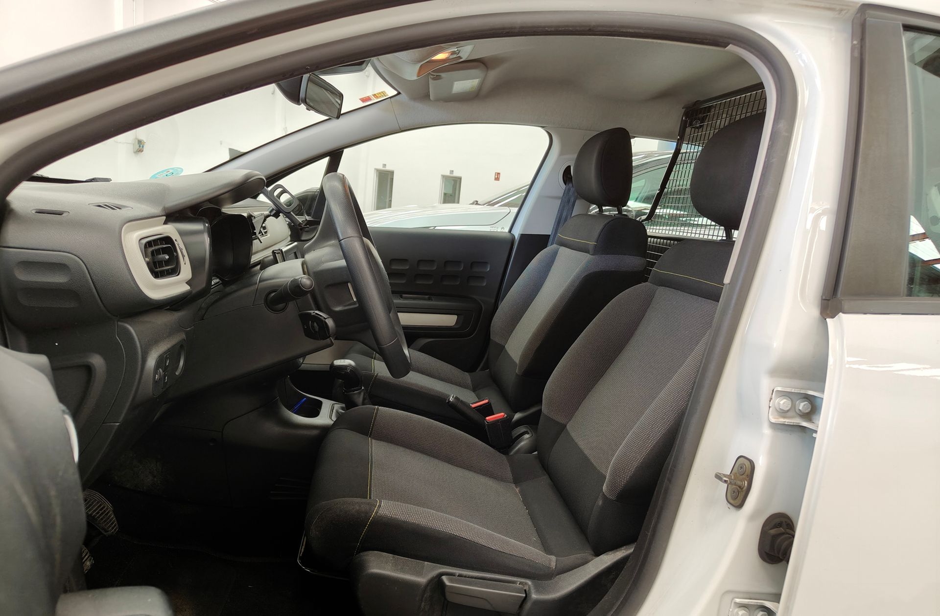 Citroën C3 Comercial HDi 100 - foto 8