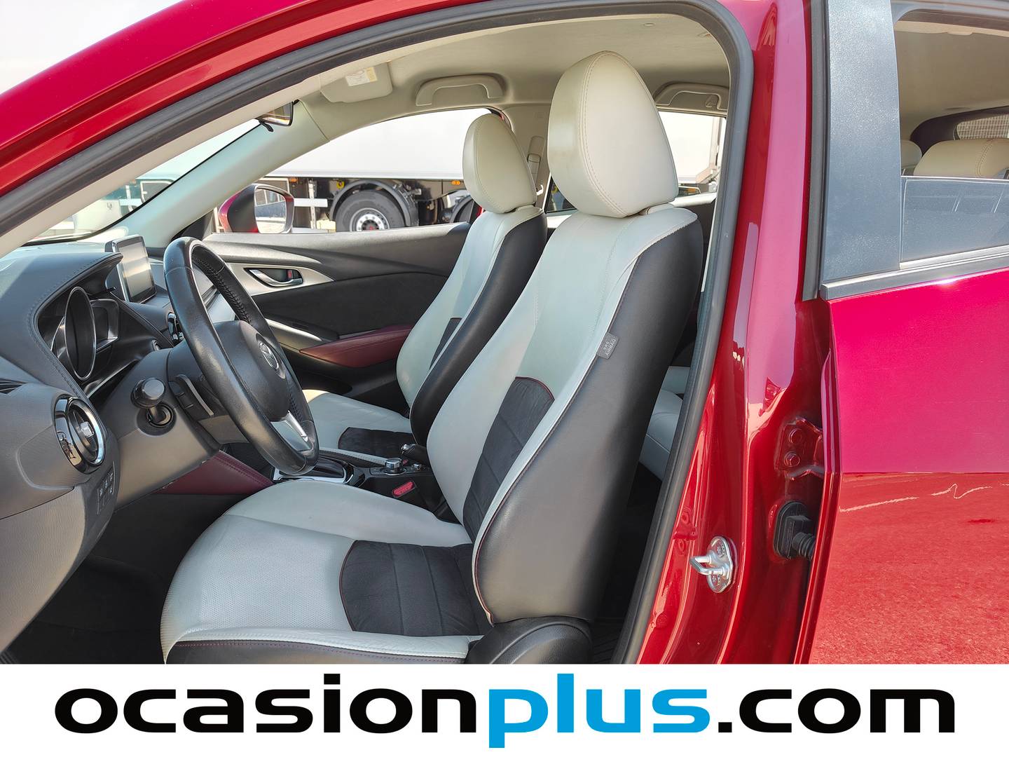Foto asientos delanteros Mazda CX-3 Mazda CX-3 1.5 DE SKYACTIV Luxury White 4WD (105 CV)