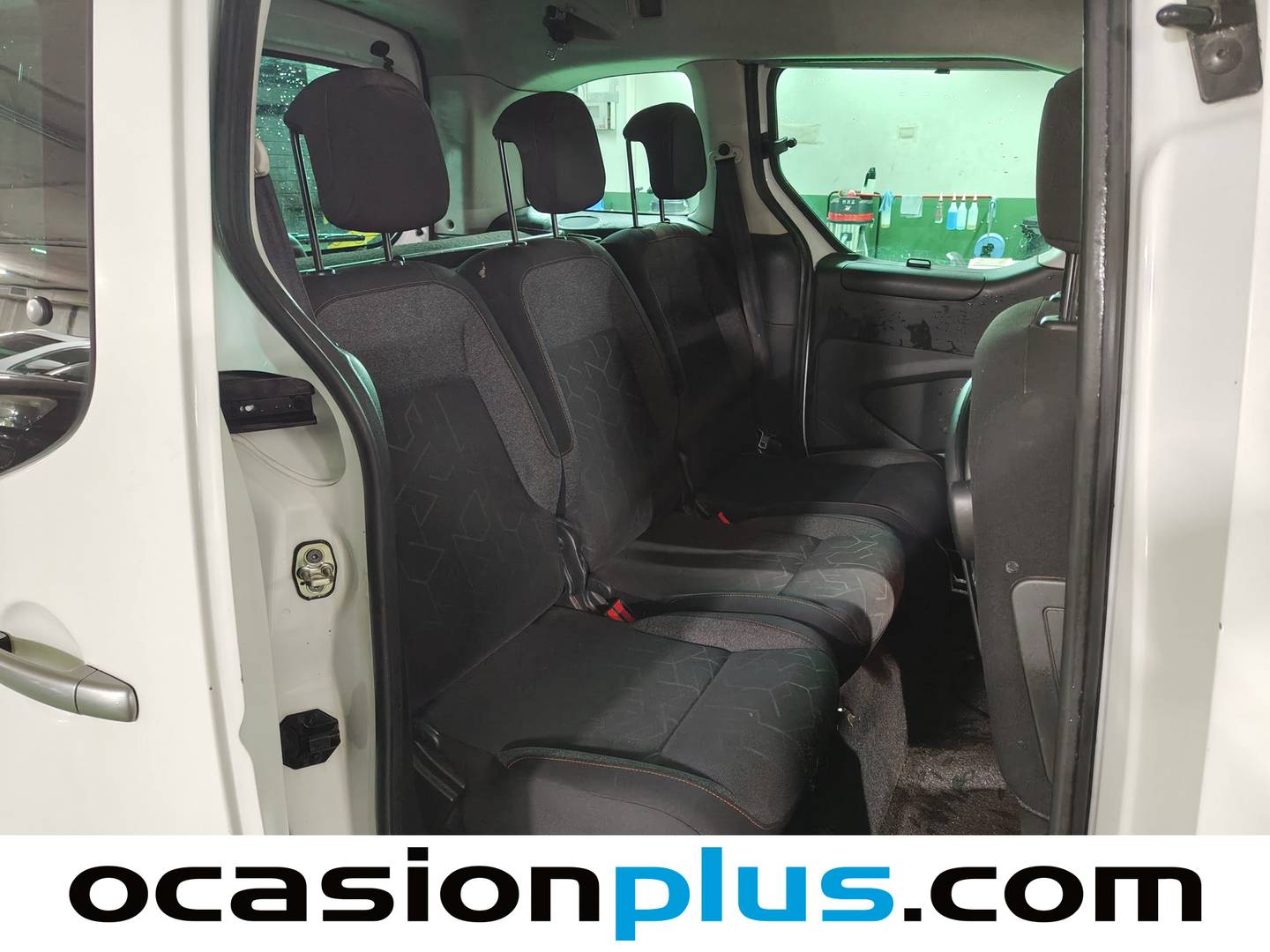 Foto asientos traseros Peugeot Partner Peugeot Partner Tepee Combi BlueHDI 120 Style (120 CV)