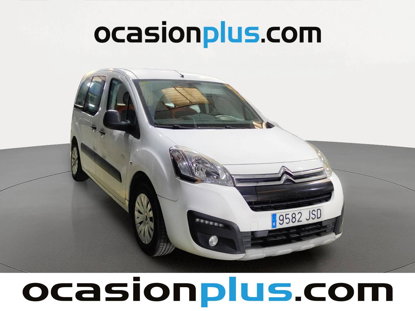 Foto delantera Citroën Berlingo Citroën Berlingo Combi BlueHDi 100 Multispace Live Edition (100 CV) derecha