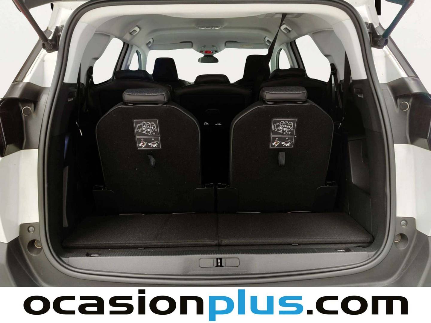 Fotos maletero Peugeot 5008 Peugeot 5008 BlueHDi 130 S&S Allure (130 CV) 7 Plazas