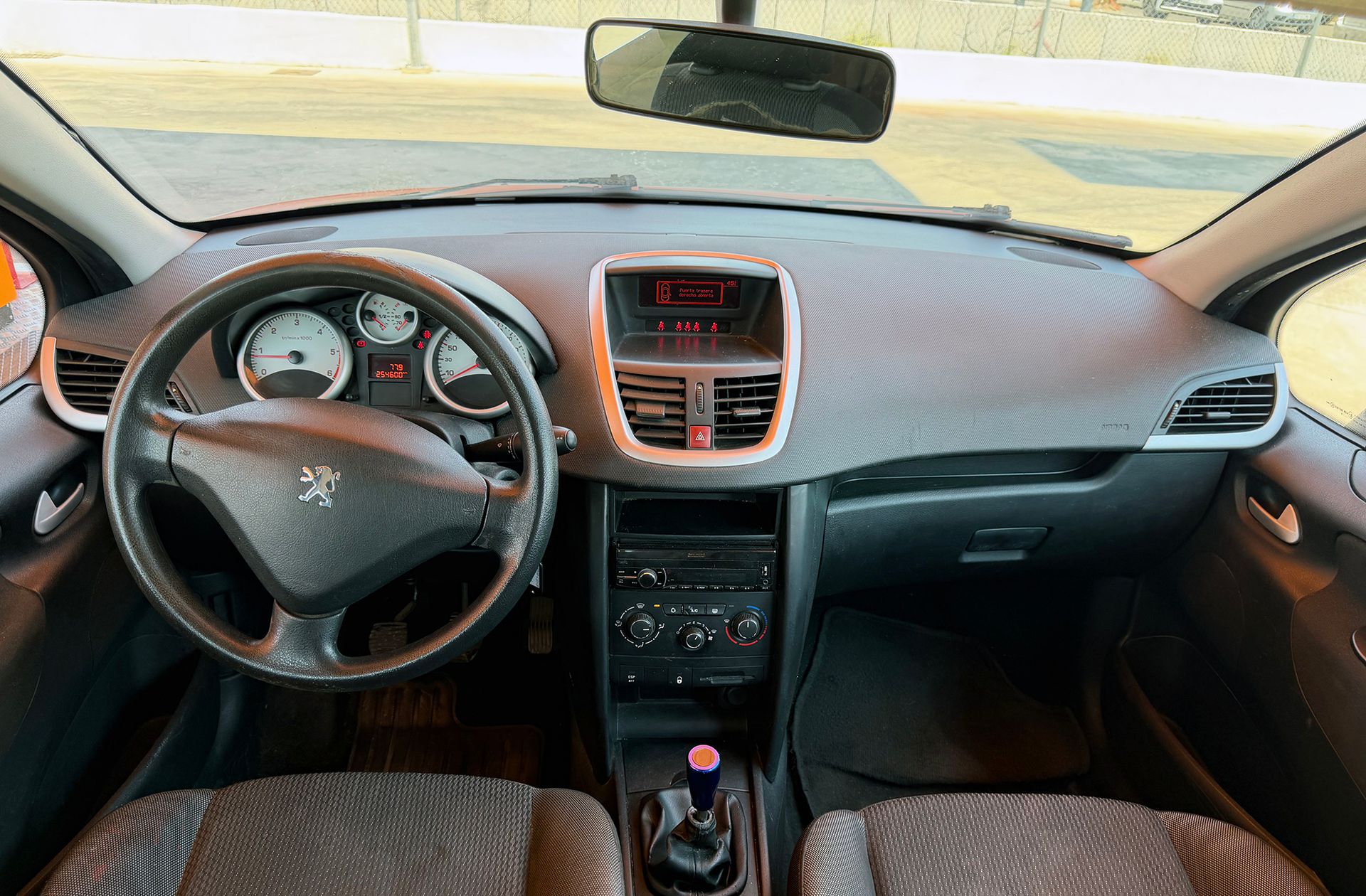 Peugeot 207 SW 1.6 HDi Confort - foto 6