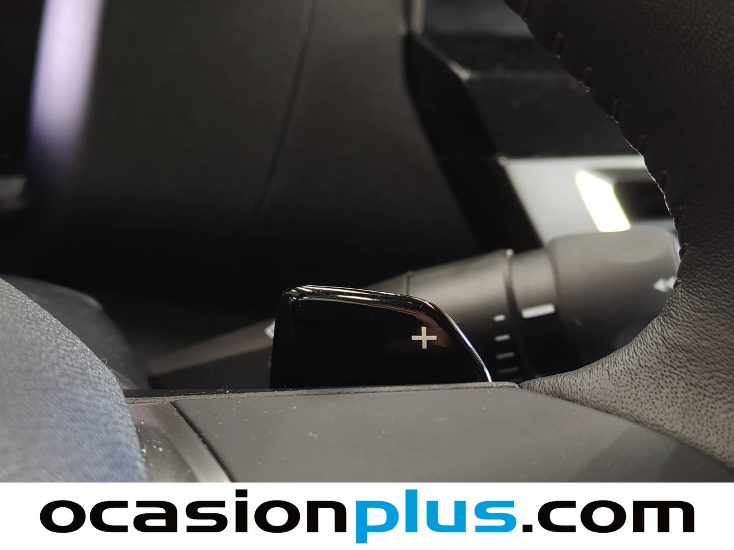 Foto Citroën C4 X Citroen C4 X PureTech 130 S&S Plus EAT8 (131 CV)