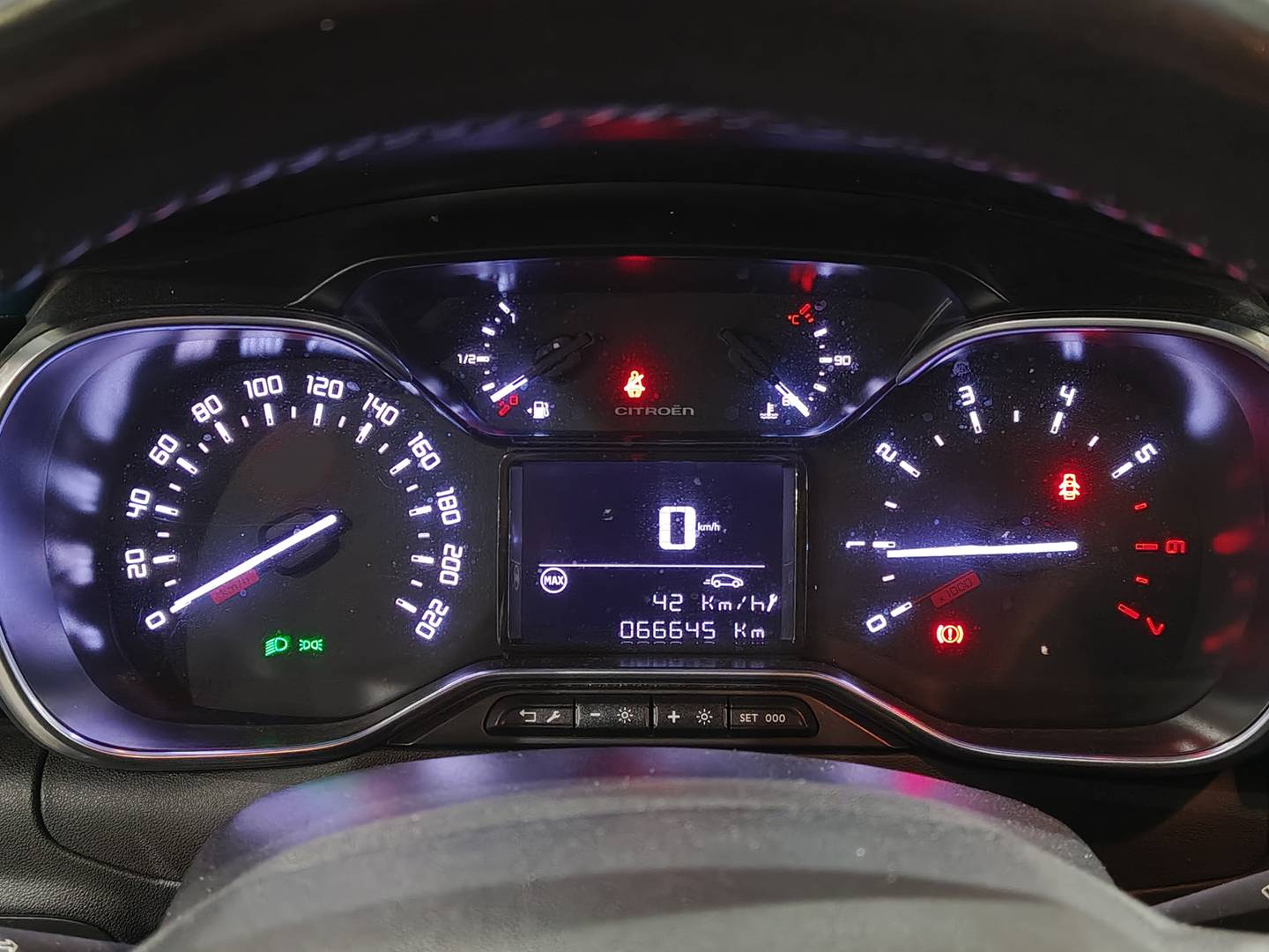 Foto Citroën C3 Citroen C3 PureTech 83 Feel Pack (83 CV)