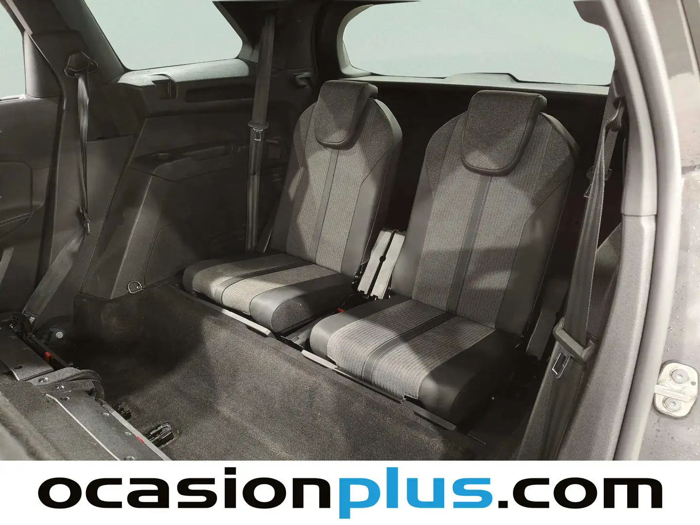 Foto Peugeot 5008 Peugeot 5008 PureTech 130 S&S Allure Pack EAT8 (130 CV) 7 Plazas