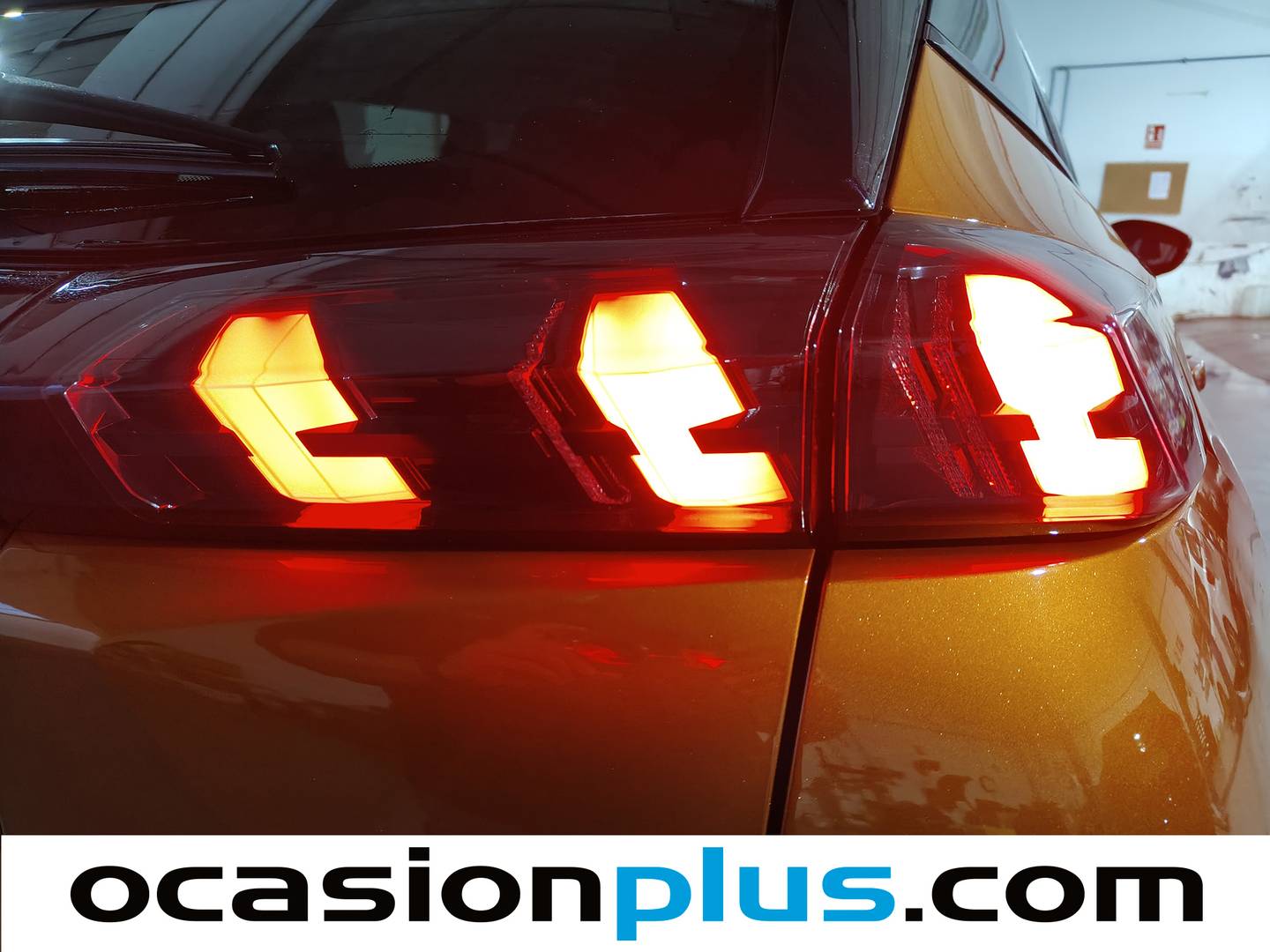 Foto Peugeot 2008 Peugeot 2008 BlueHDi 110 Allure Pack (110 CV)