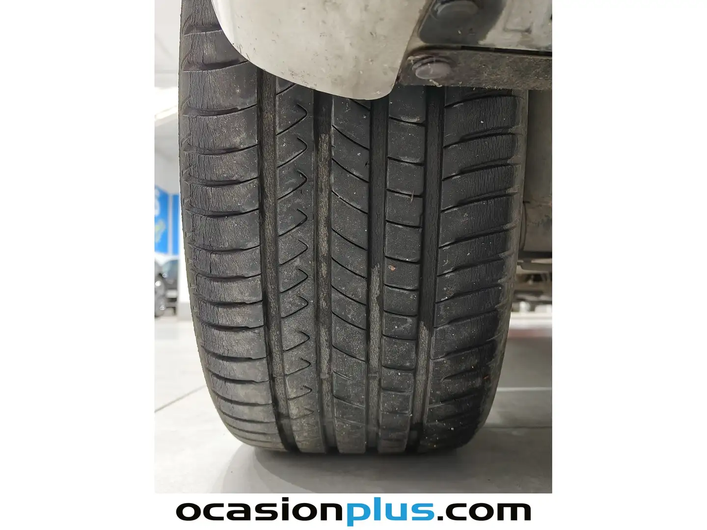 Foto KIA Carens Kia Carens 1.7 CRDi VGT UEFA Euro2016 Eco-Dynamic (115 CV) 7 Plazas