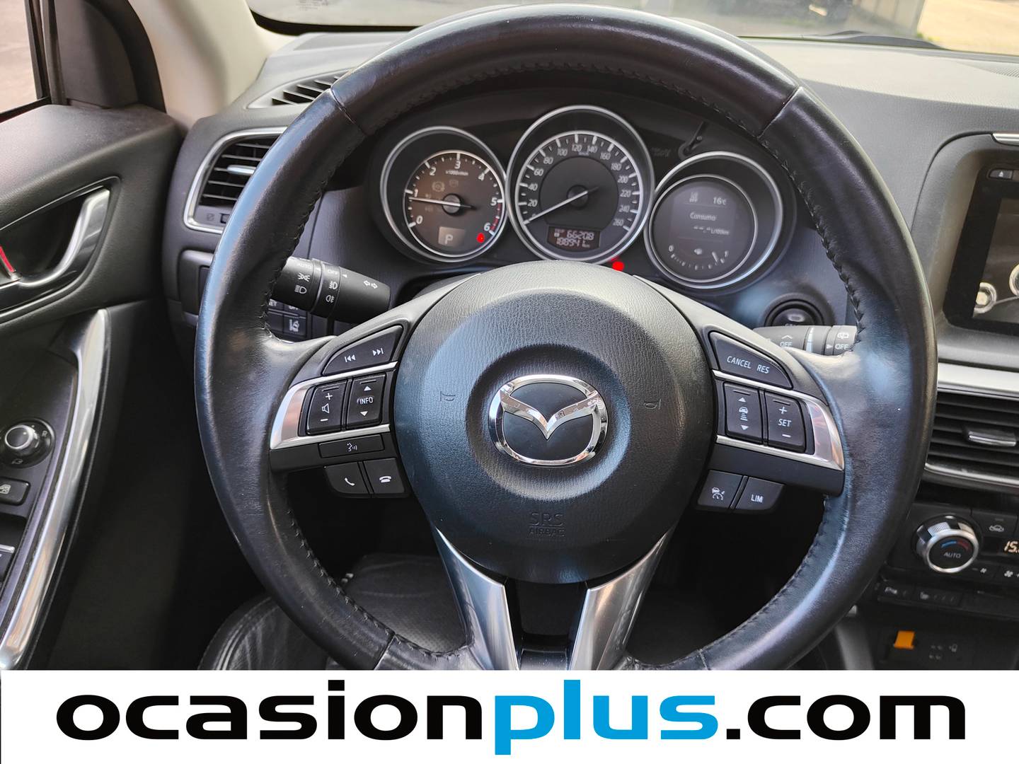 Mazda CX-5 Mazda CX-5 2.2 DE Luxury + Premium + Travel + SunRoof 4WD Auto (175 CV) de segunda mano