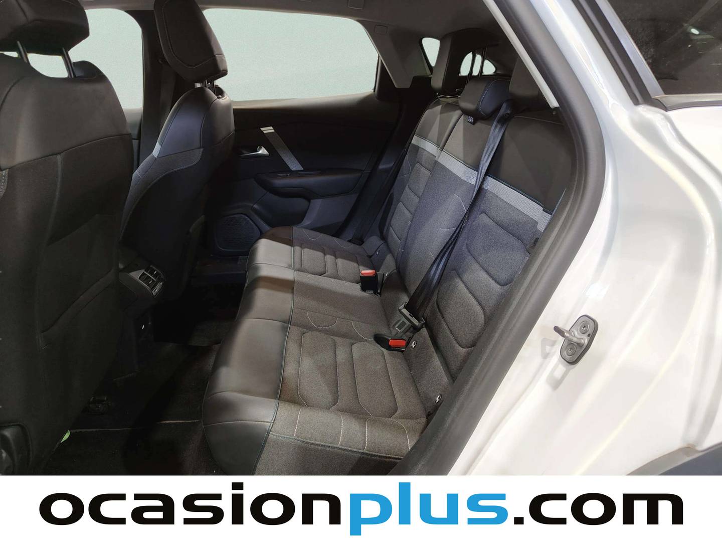 Foto asientos traseros Citroën C4 Citroën C4 PurreTech 130 S&S 6v Feel Pack (130 CV)