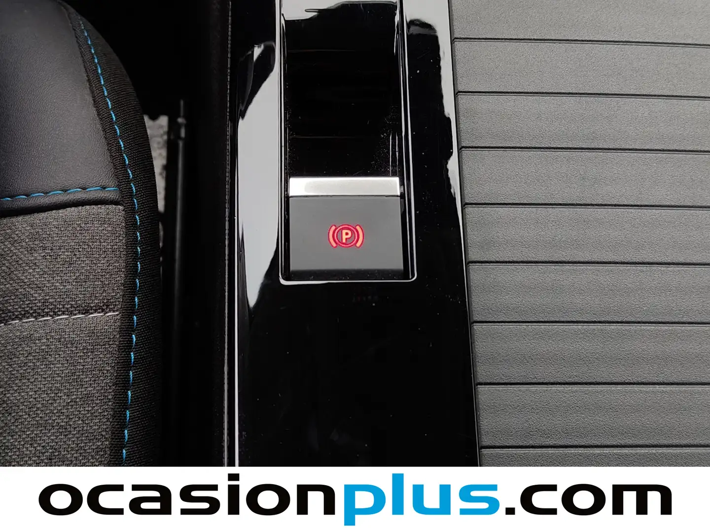 Foto Citroën C4 Citroen C4 Hybrid 136 Plus e-DCS6 (136 CV)