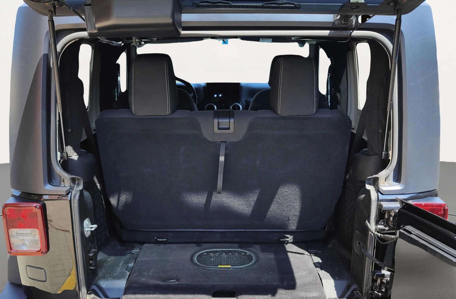 Jeep Wrangler 2.8 CRD Rubicon Recon - foto 20