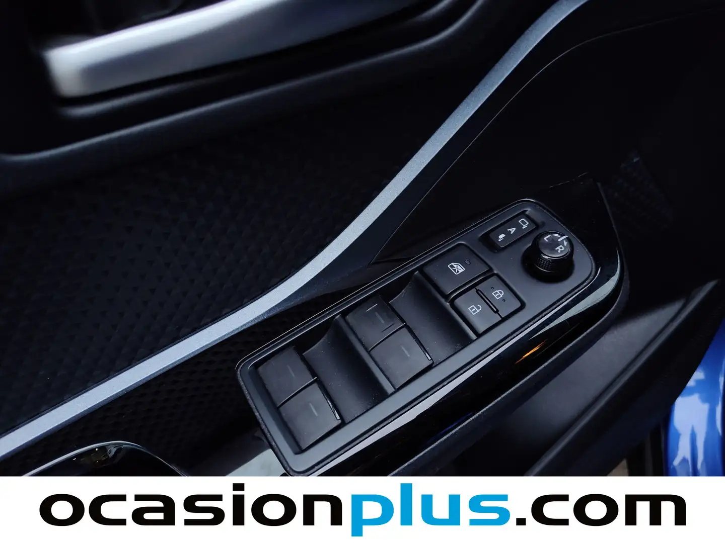 Foto Toyota C-HR Toyota C-HR 180H Advance (184 CV)