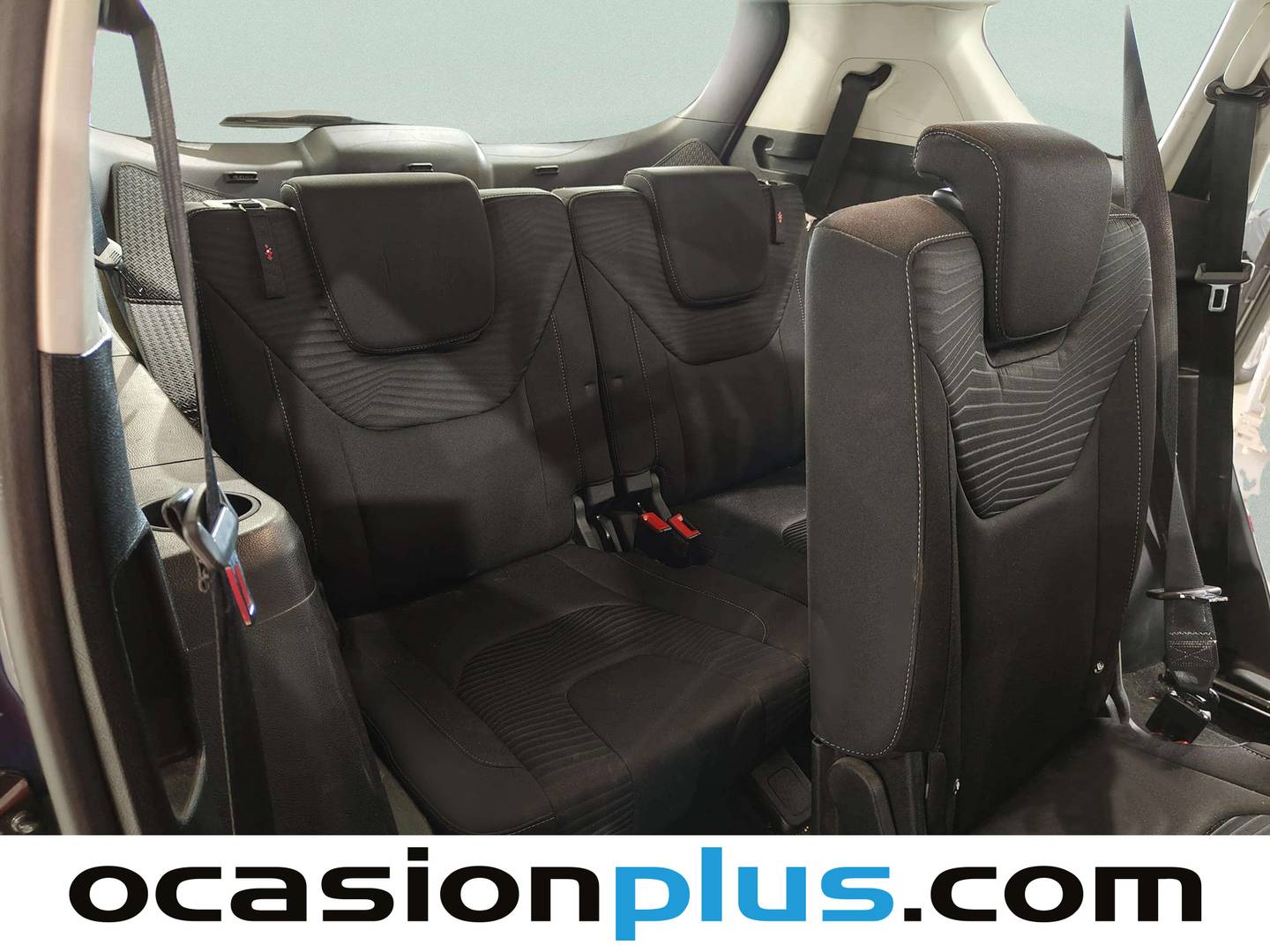 Extras y acabados del Ford S-MAX Ford S-Max 2.0 TDCI Trend Powershift (150 CV)7 Plazas