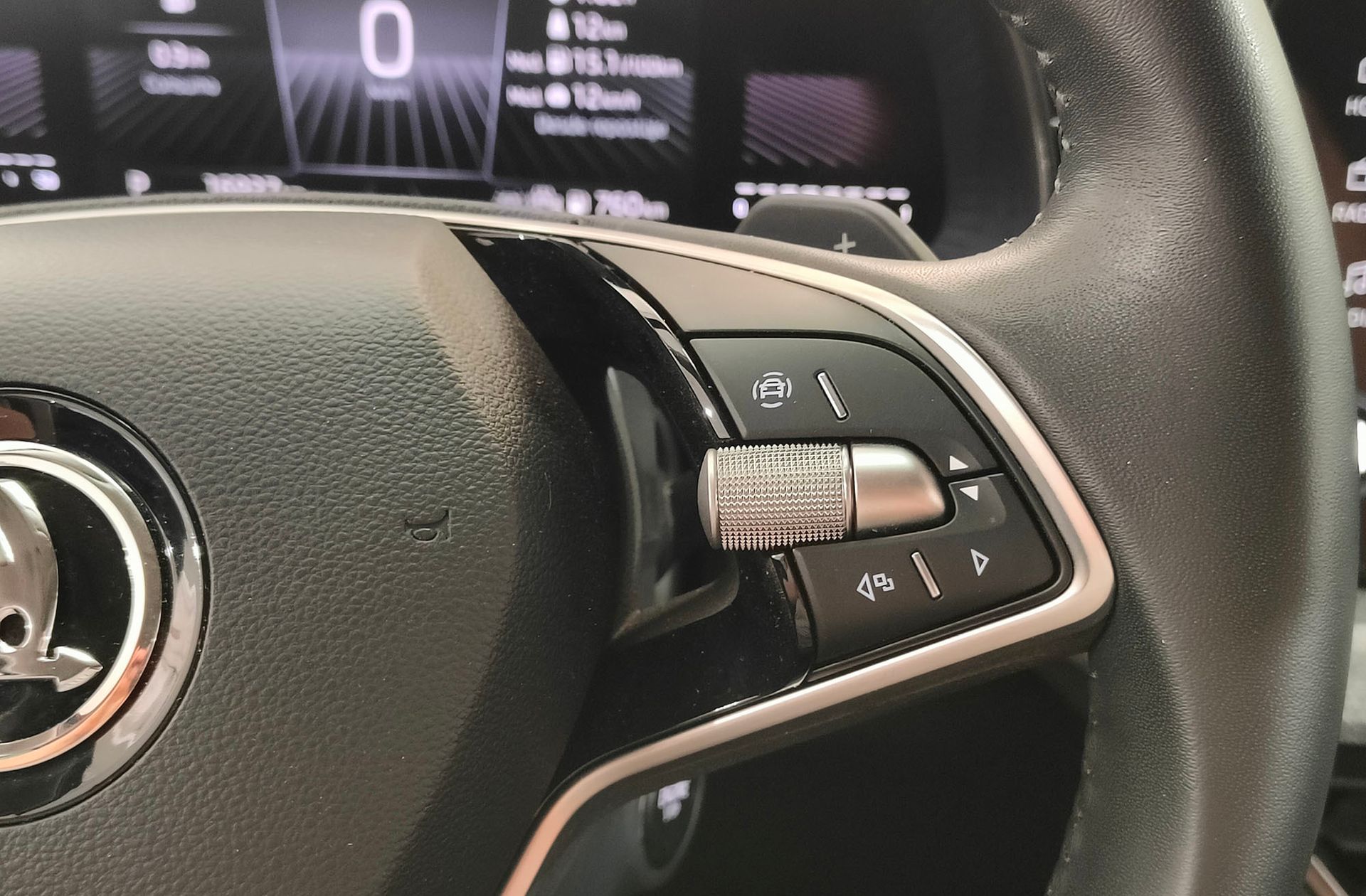 Škoda Scala 1.0 TSI Selection DSG - foto 29