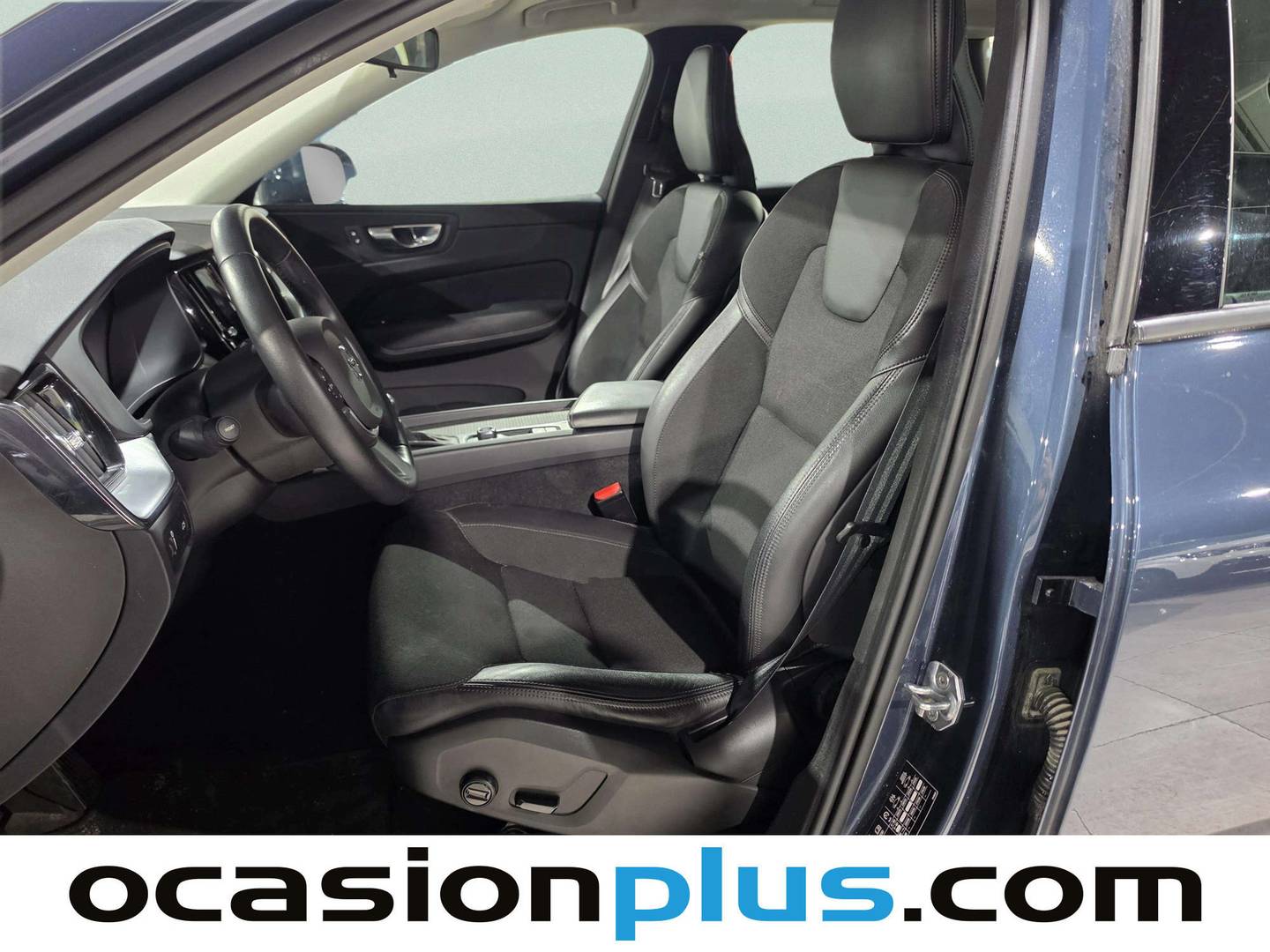 Foto asientos delanteros Volvo XC60 Volvo XC60 T4 Momentum Auto (190 CV)