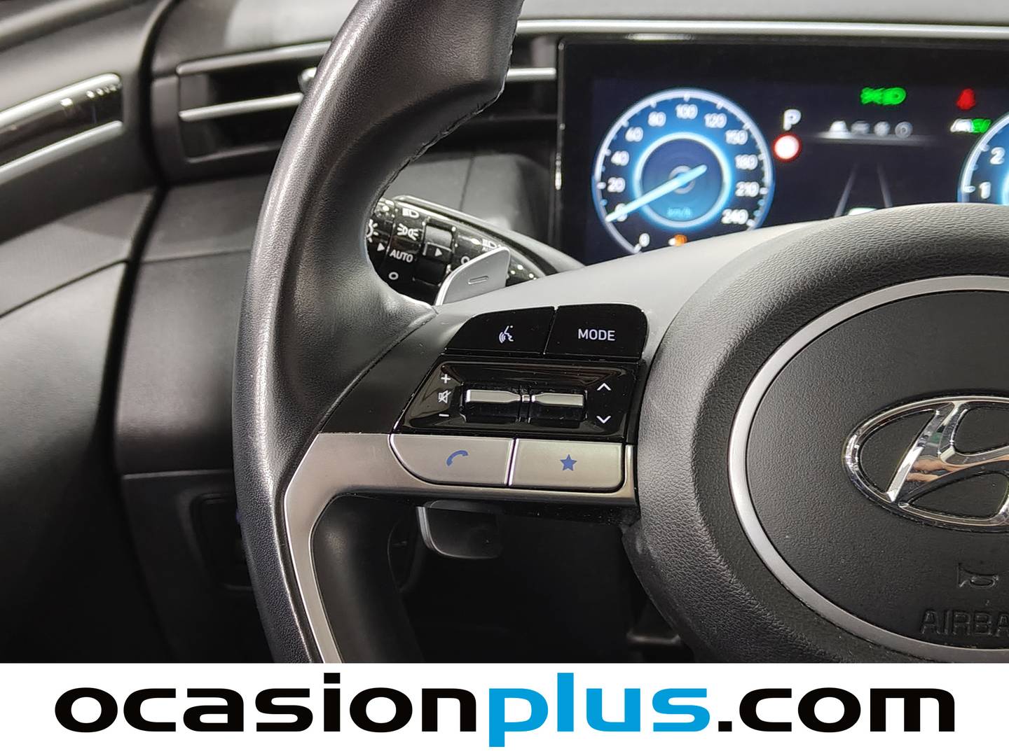 Foto Hyundai Tucson Hyundai Tucson 1.6 TGDI HEV Maxx Sky Auto (230 CV)