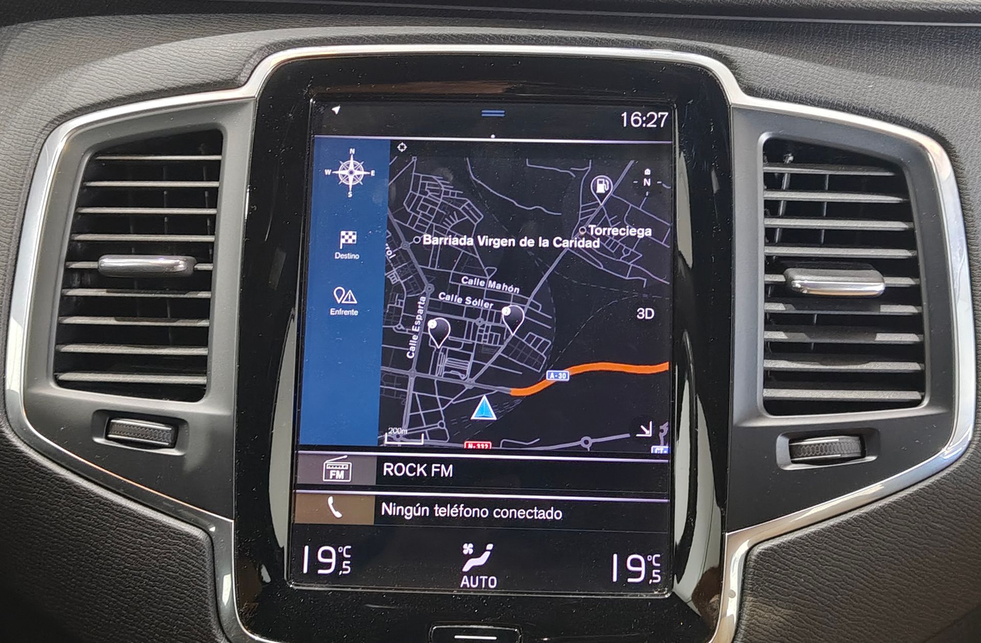 Volvo XC90 D5 Momentum AWD 7 plazas - foto 9