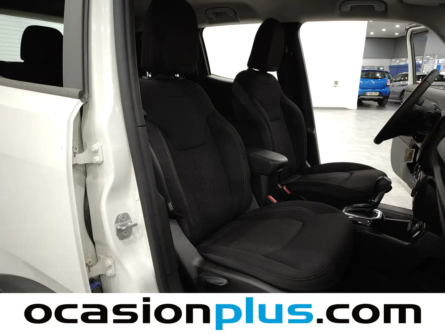 Foto Jeep Renegade Jeep Renegade eHybrid Night Eagle ATX (130 CV)