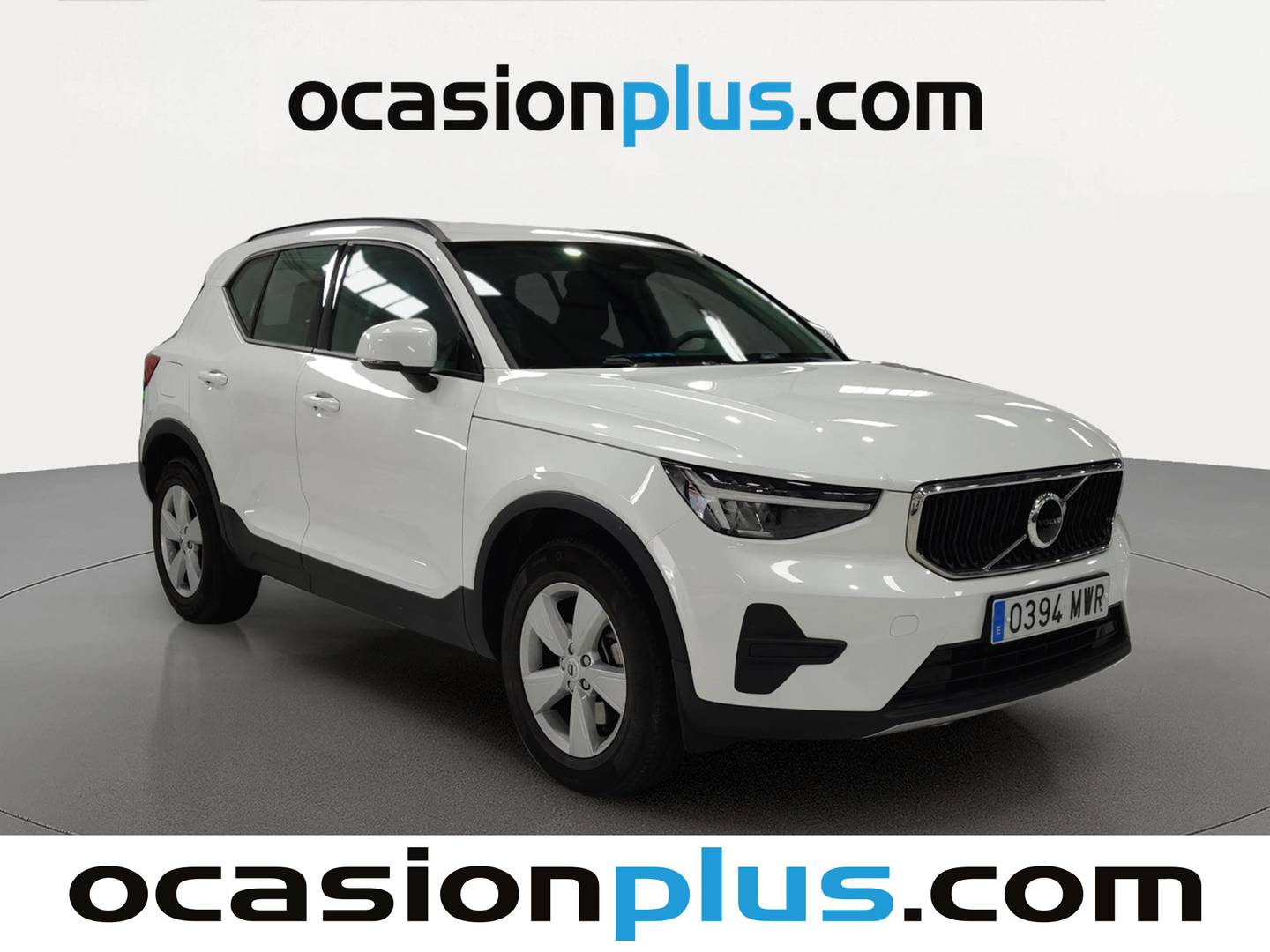 Foto delantera Volvo XC40 Volvo XC40 B3 G Essential Auto (163 CV) derecha