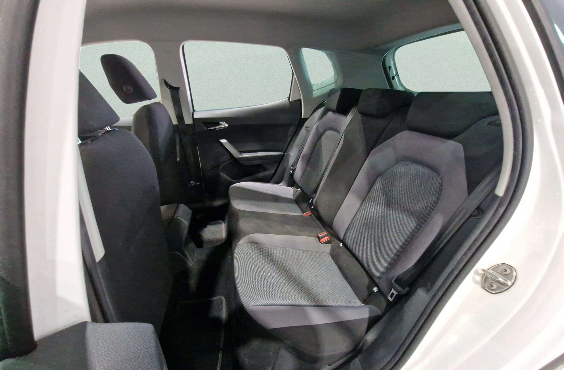 SEAT Arona 1.0 TSI Style Ecomotive - foto 10