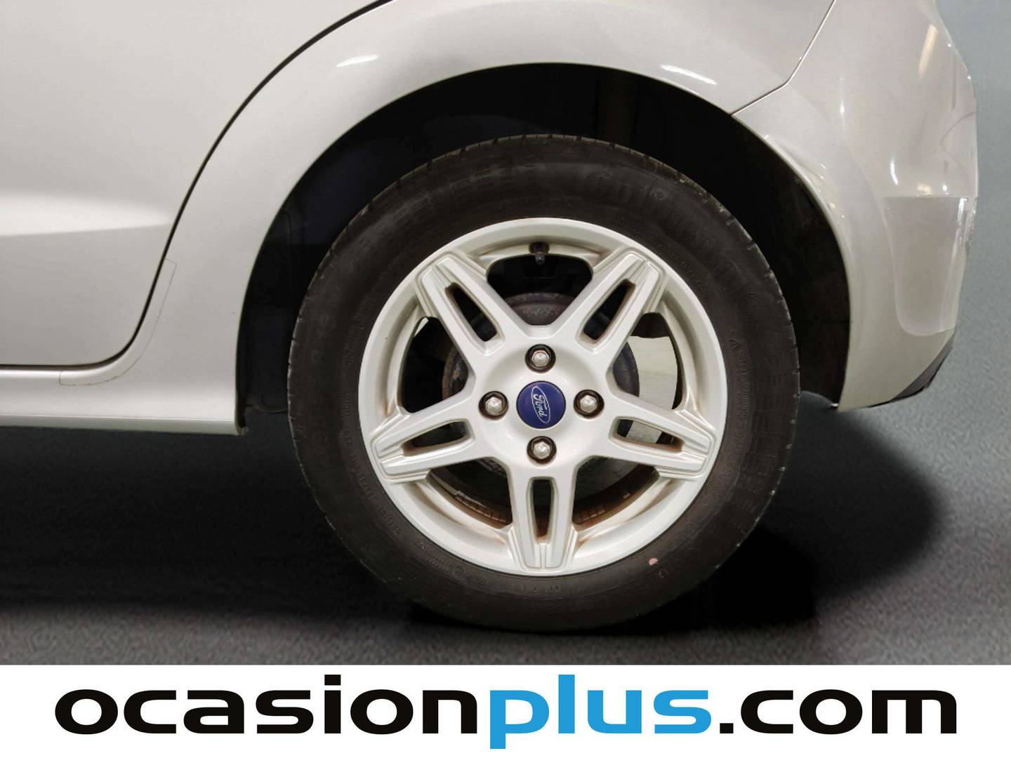 Extras y acabados del Ford Ka+ Ford Ka+ 1.2 Ti-VCT Ultimate (85 CV)
