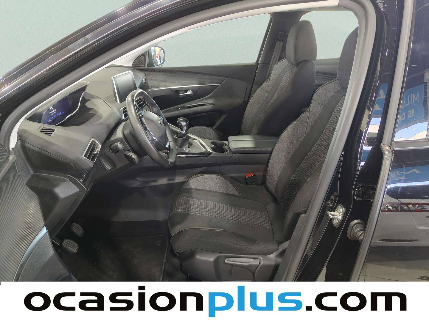 Foto asientos delanteros Peugeot 3008 Peugeot 3008 BlueHDi 130 S&S Active Pack  (130 CV)