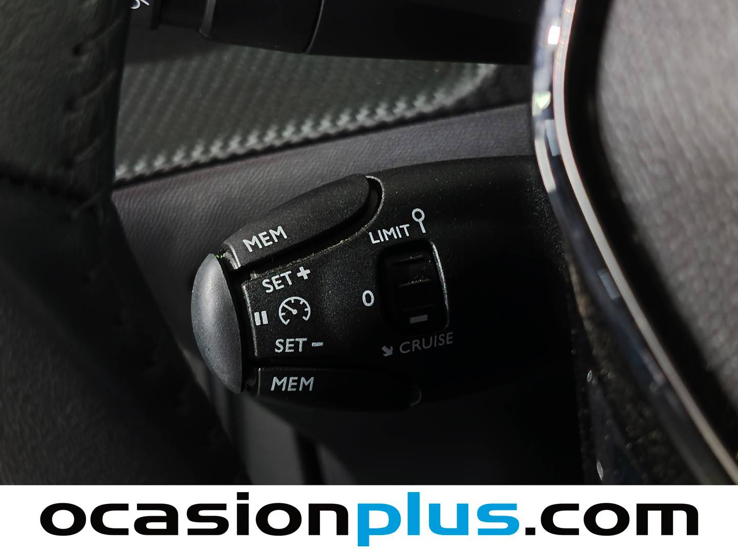 Peugeot 2008 Peugeot 2008 Allure Hybrid eDCS6 (145 CV) 2026
