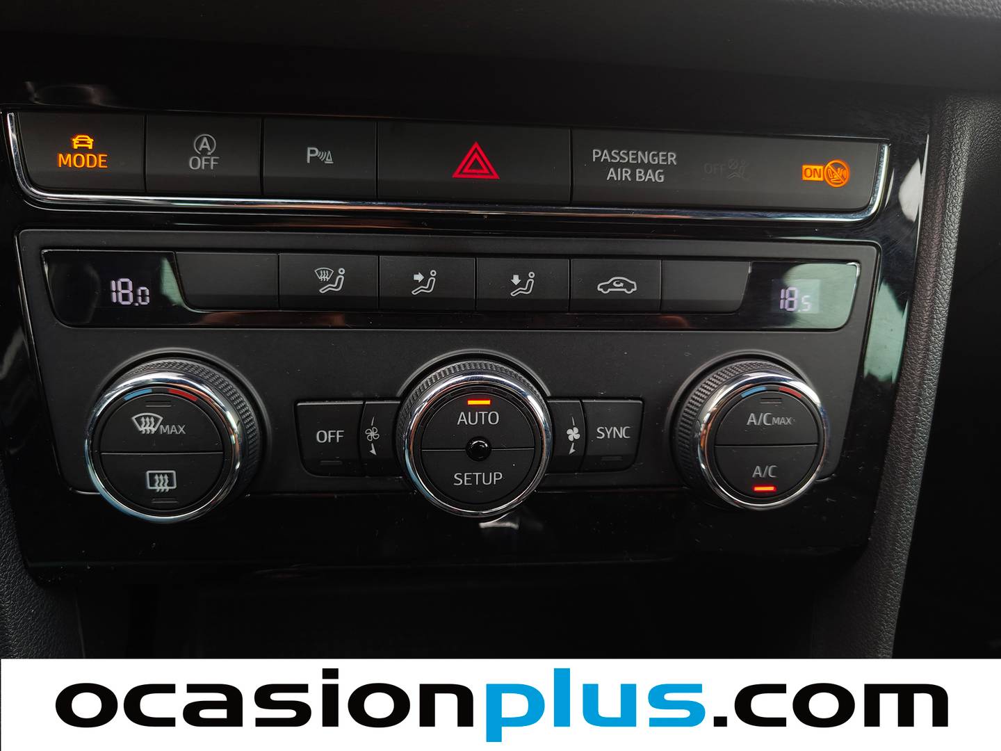 Seat León SEAT León 1.5 TSI S&S FR Edition Plus DSG (150 CV) gasolina