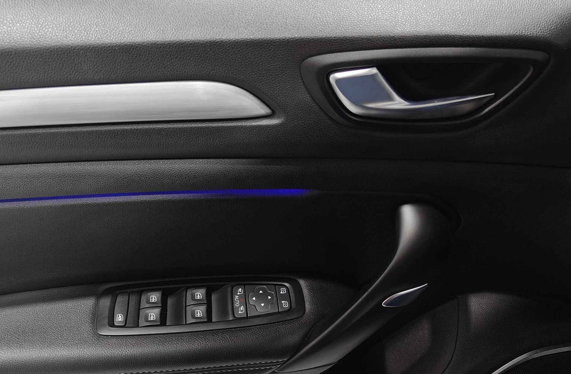 Renault Mégane Zen Energy TCe EDC - foto 32