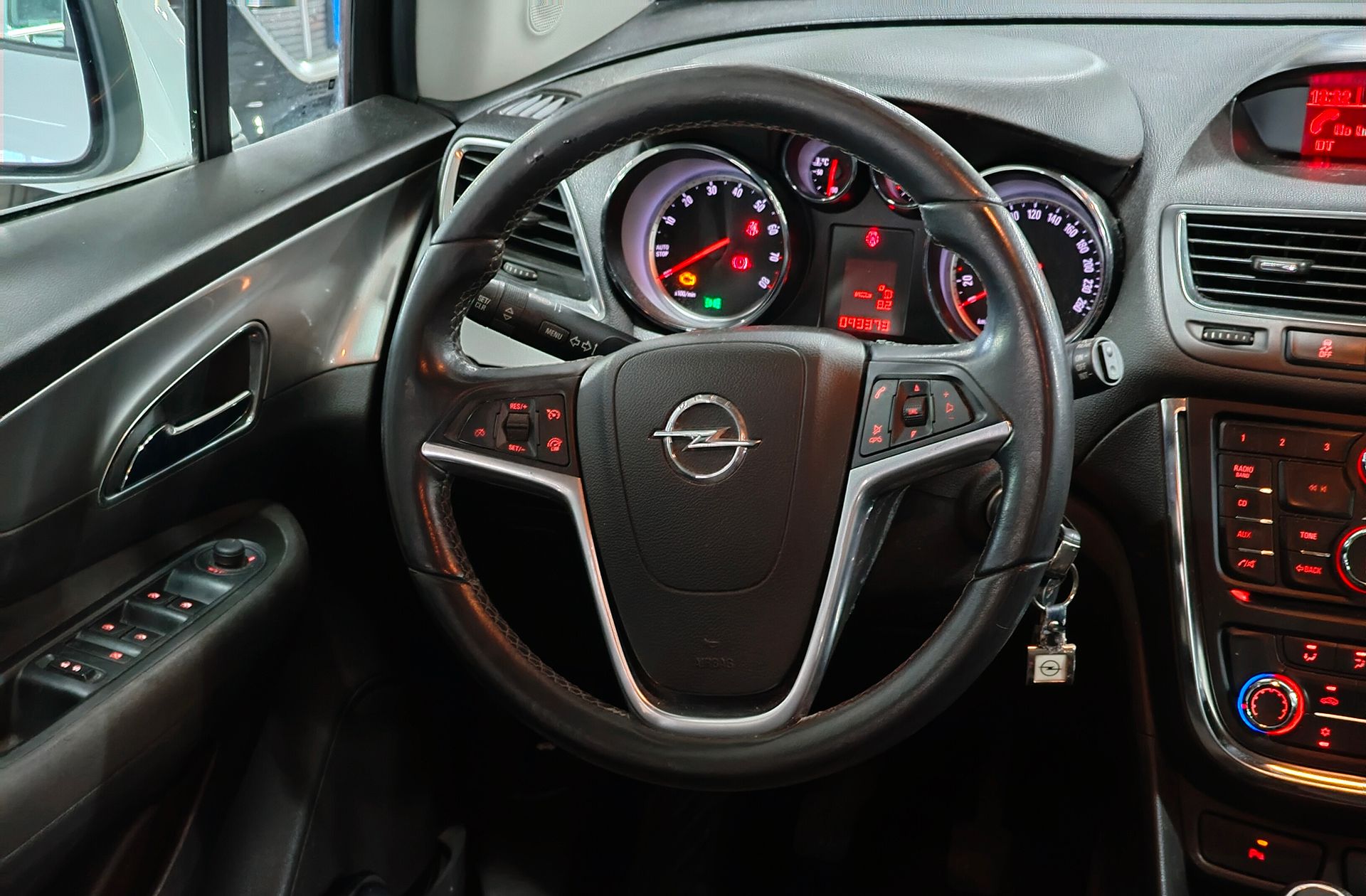 Opel Mokka 1.4 Turbo Selective 4x2 - foto 19