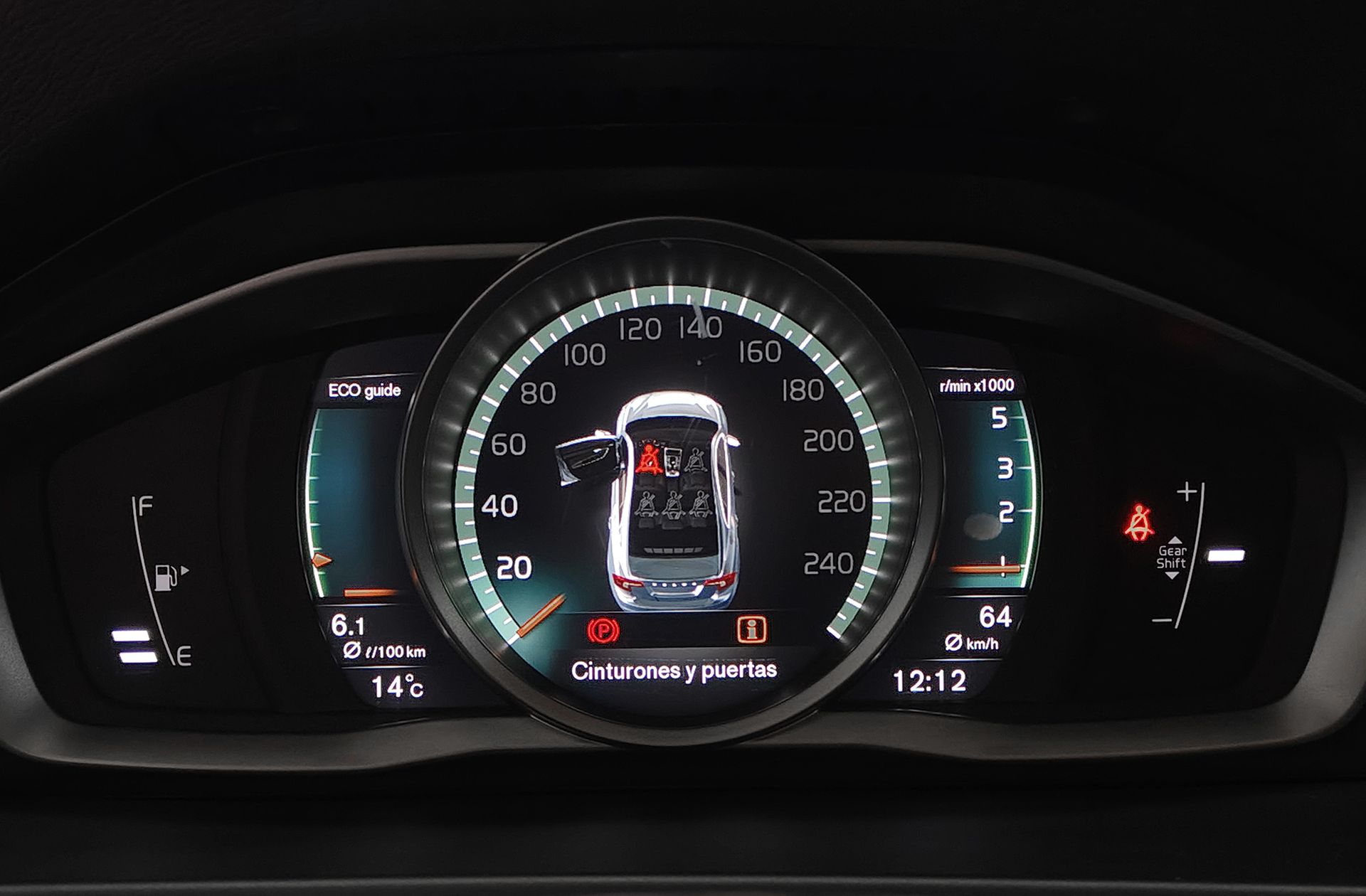 Volvo S60 D2 Momentum - foto 24