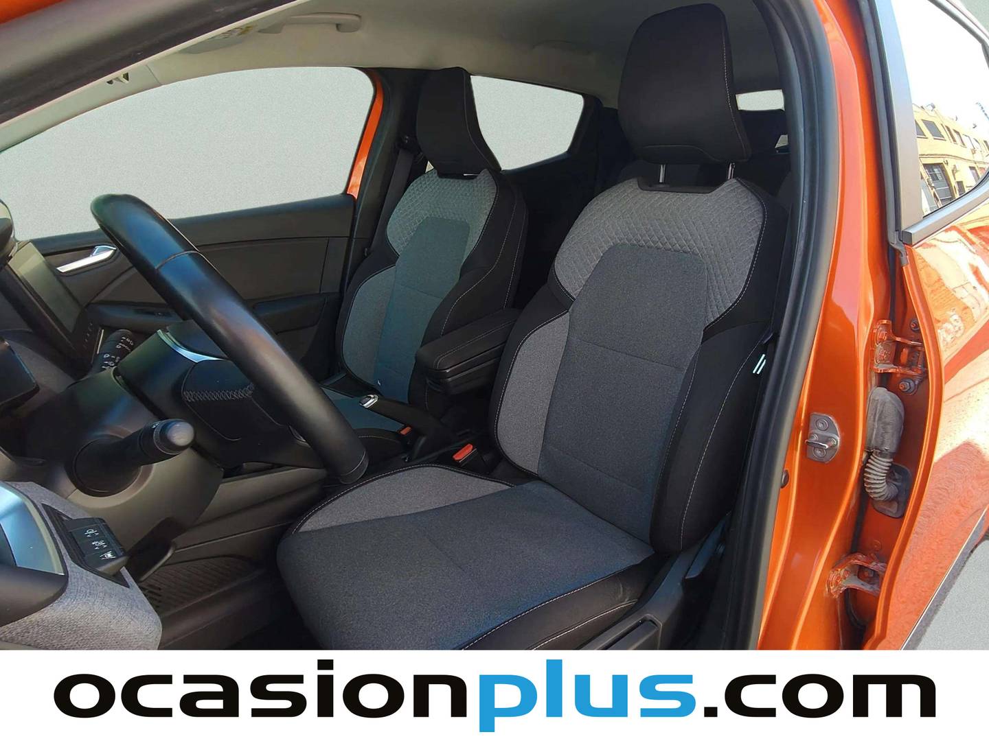 Foto asientos delanteros Renault Clio Renault Clio Evolution TCe (100 CV) GLP