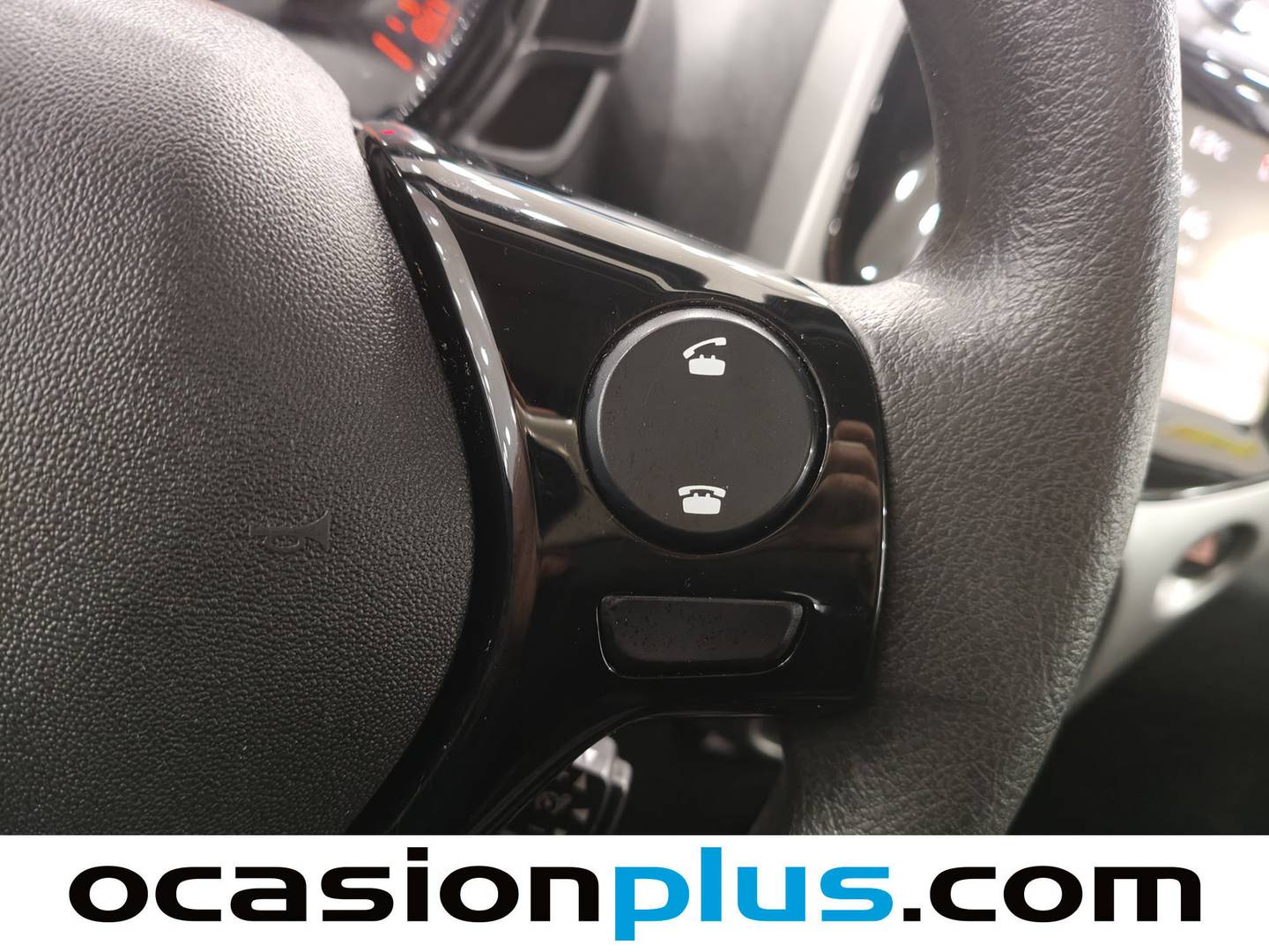 Foto Peugeot 108 Peugeot 108 1.2 PureTech Active (82 CV)