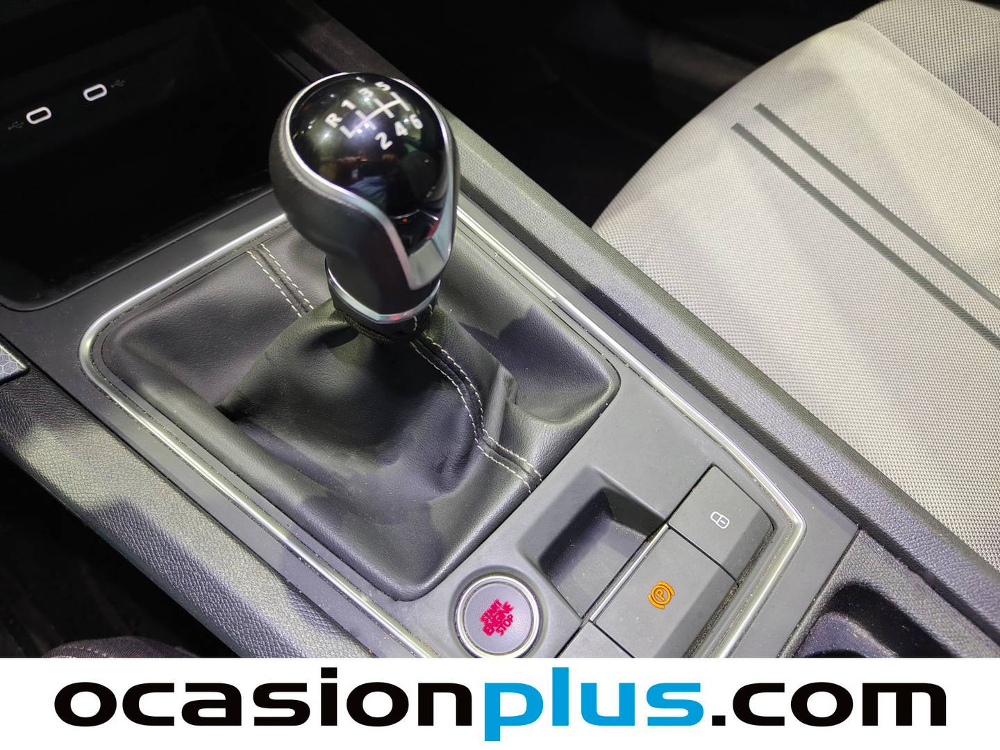Seat León Seat León ST 1.0 TSI S&S Style XL (110 CV) de segunda mano