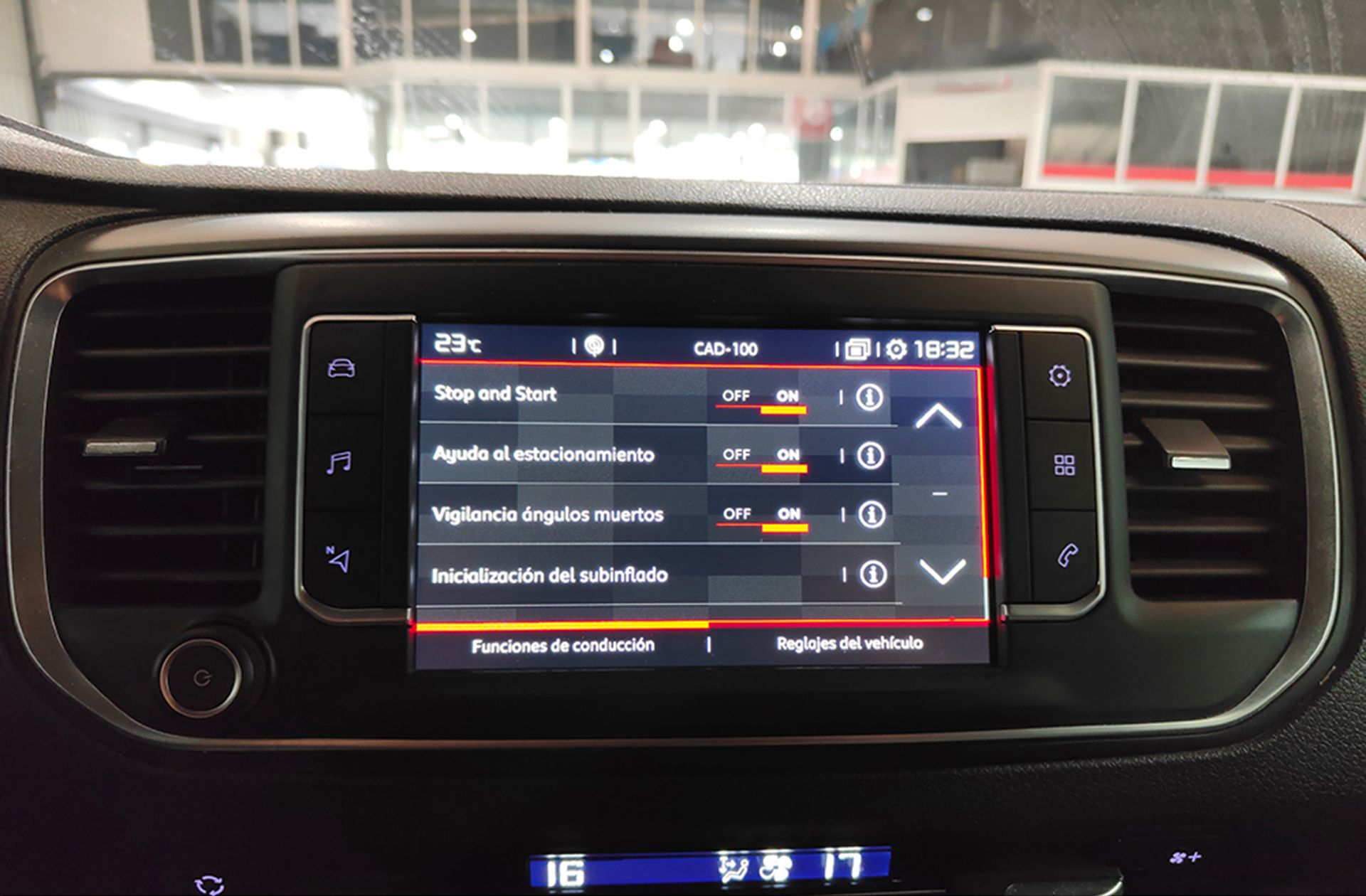 Citroën SpaceTourer BlueHDi 150 Feel Talla M - foto 13