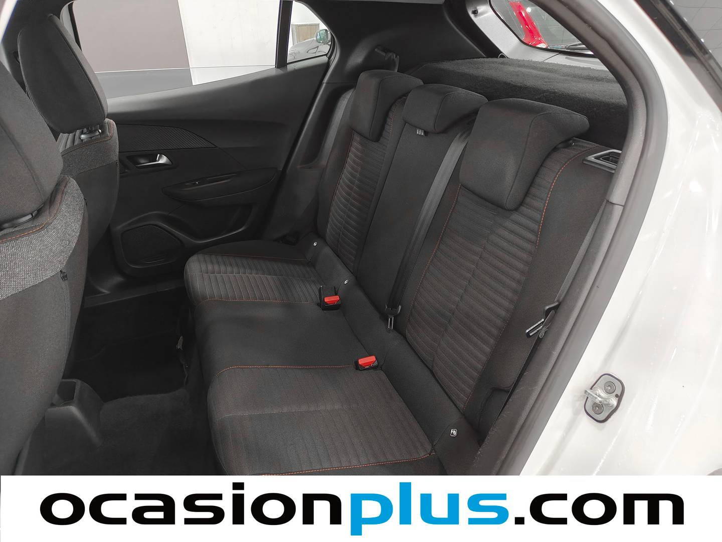 Foto asientos traseros Peugeot 2008 Peugeot 2008 BlueHDi 110 S&S Active Pack (110 CV)